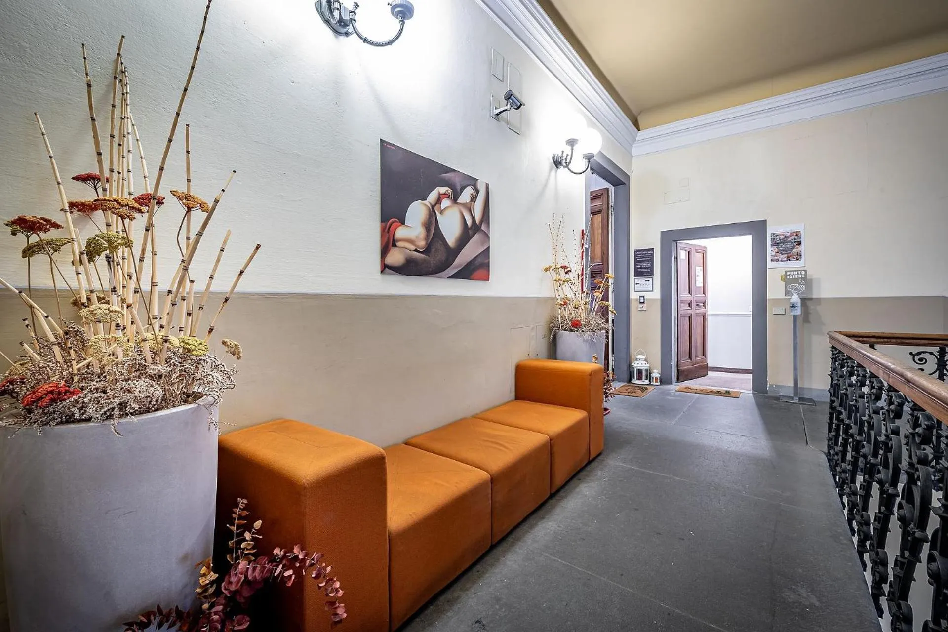 Facade/entrance in Antico Centro Suite