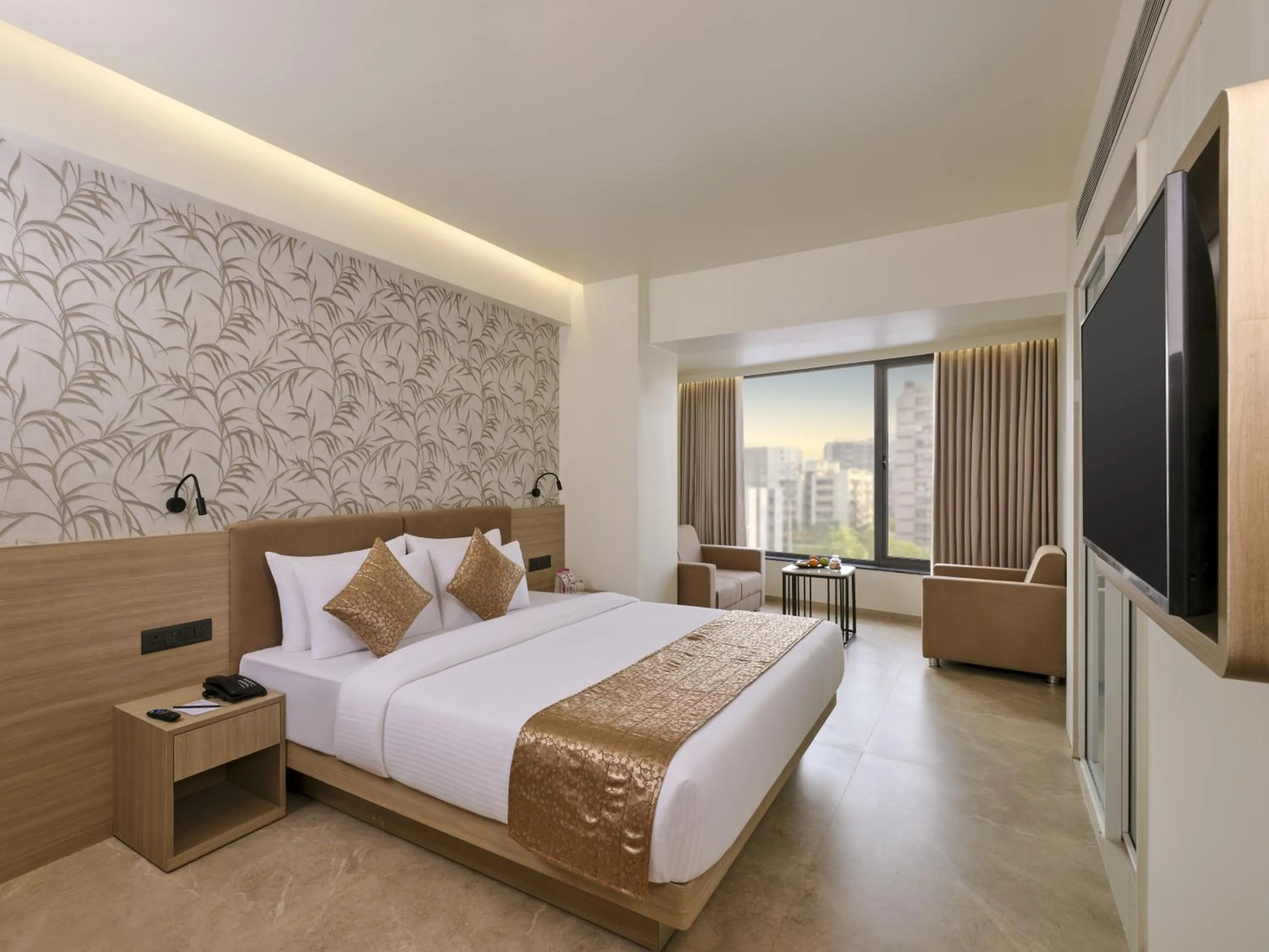 Photo of the whole room, Bed in Biznotel By Pride Motera