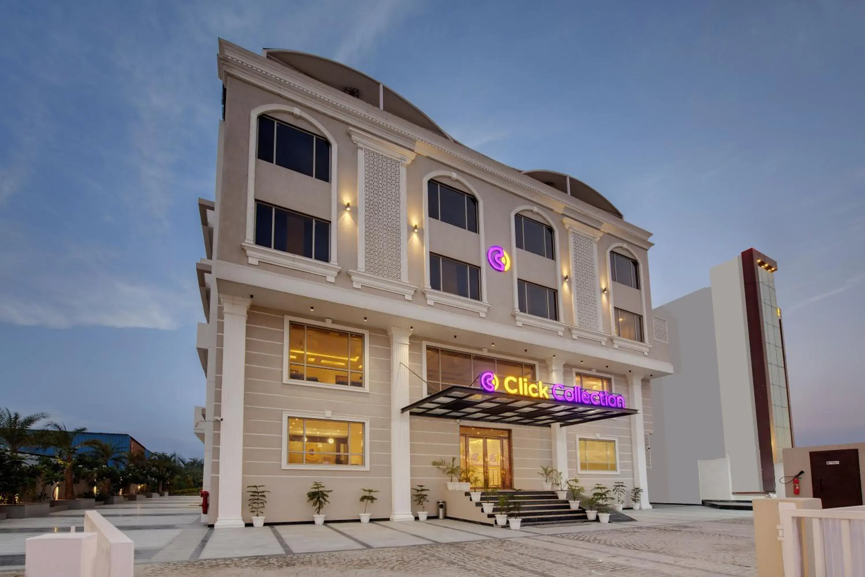 Click Collection Grand Gateway Varanasi Click Collection Grand Gateway Varanasi