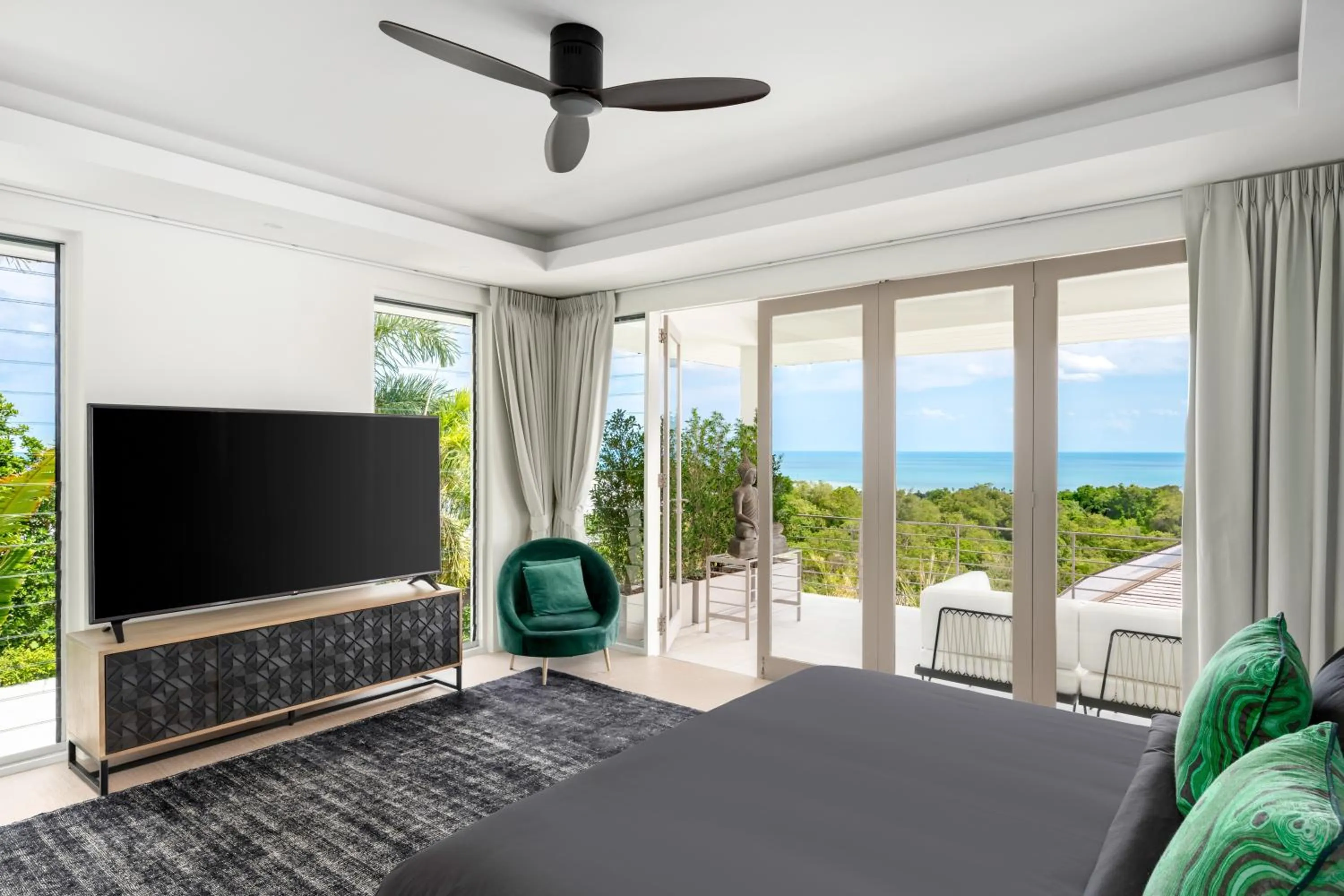 TV and multimedia in Villa Kohia, stunning sea views, breakfast, serviced daily, private dining service on request, North Chaweng