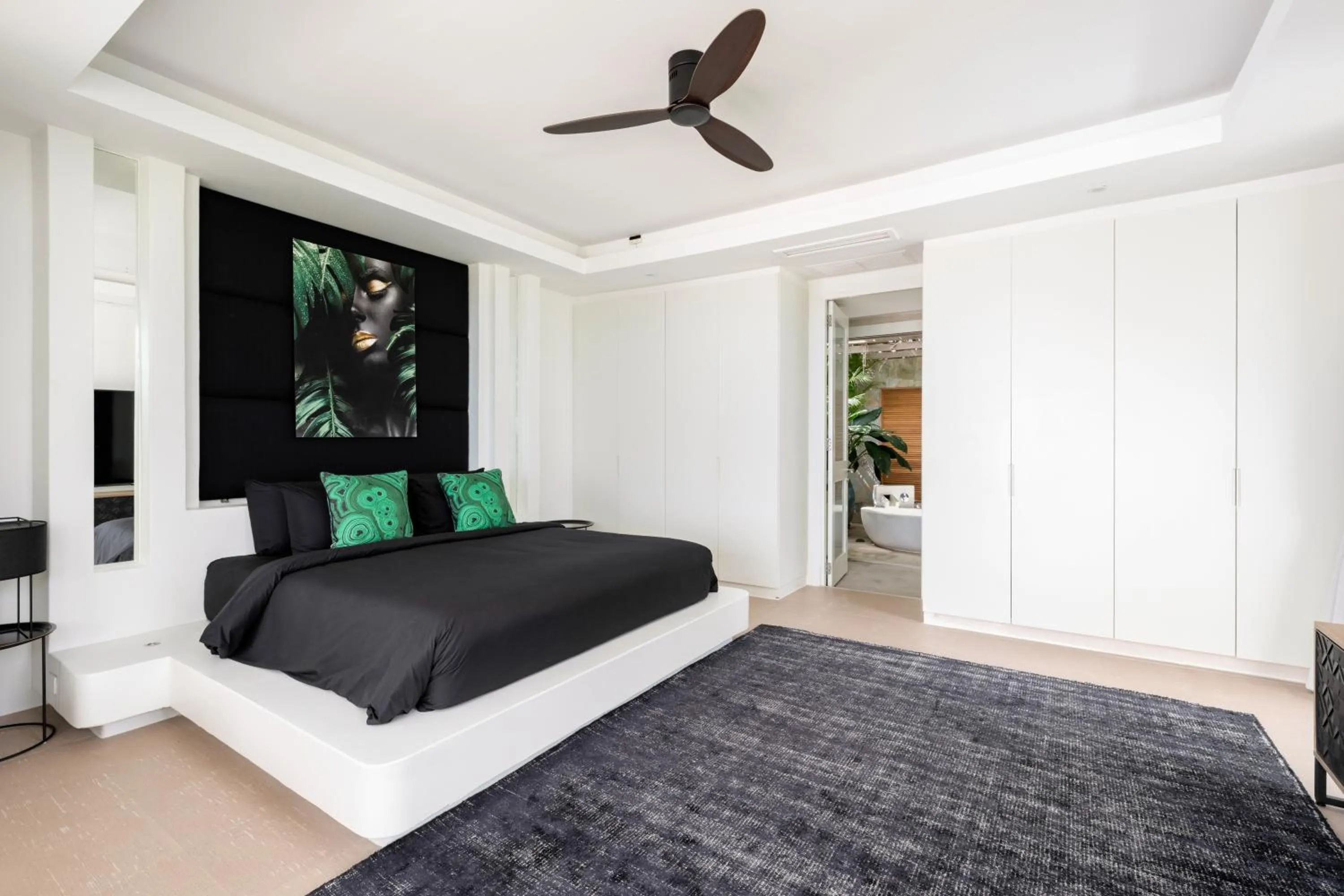 Bed in Villa Kohia, stunning sea views, breakfast, serviced daily, private dining service on request, North Chaweng