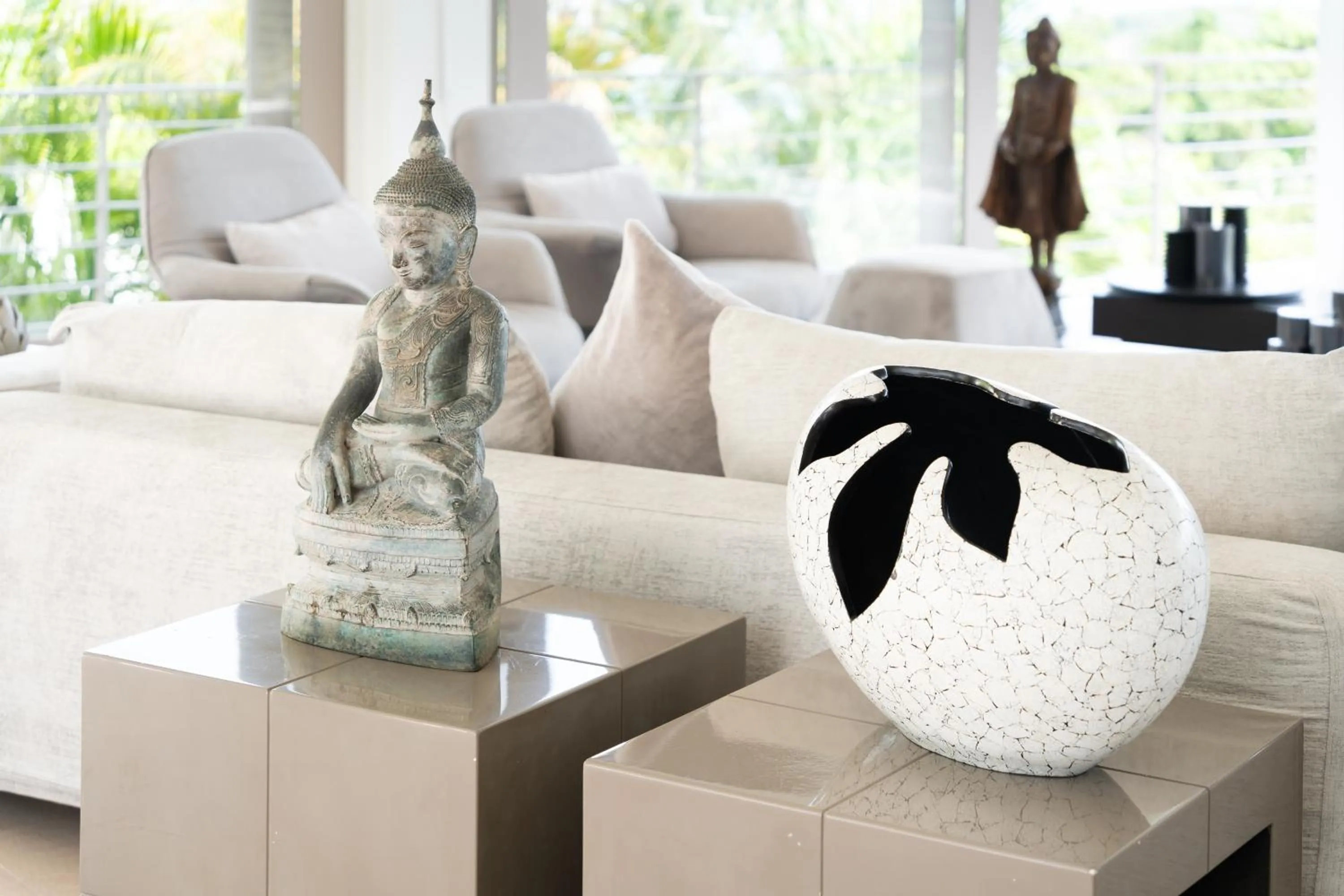 Living room in Villa Kohia, stunning sea views, breakfast, serviced daily, private dining service on request, North Chaweng