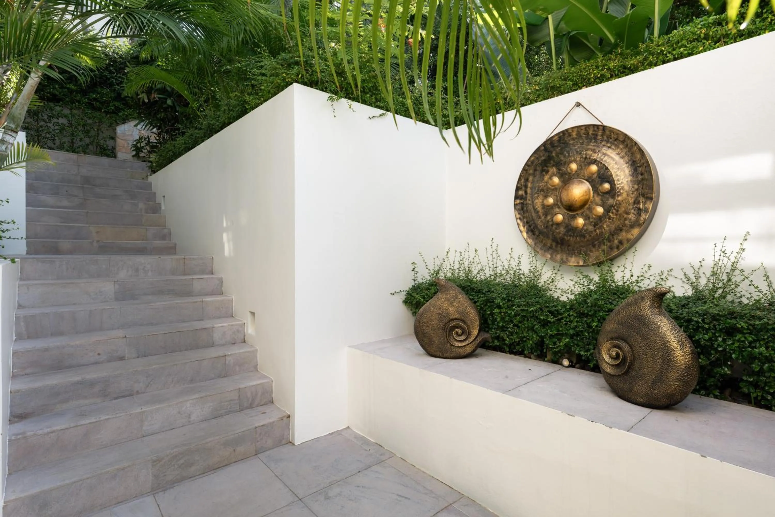 Garden in Villa Kohia, stunning sea views, breakfast, serviced daily, private dining service on request, North Chaweng