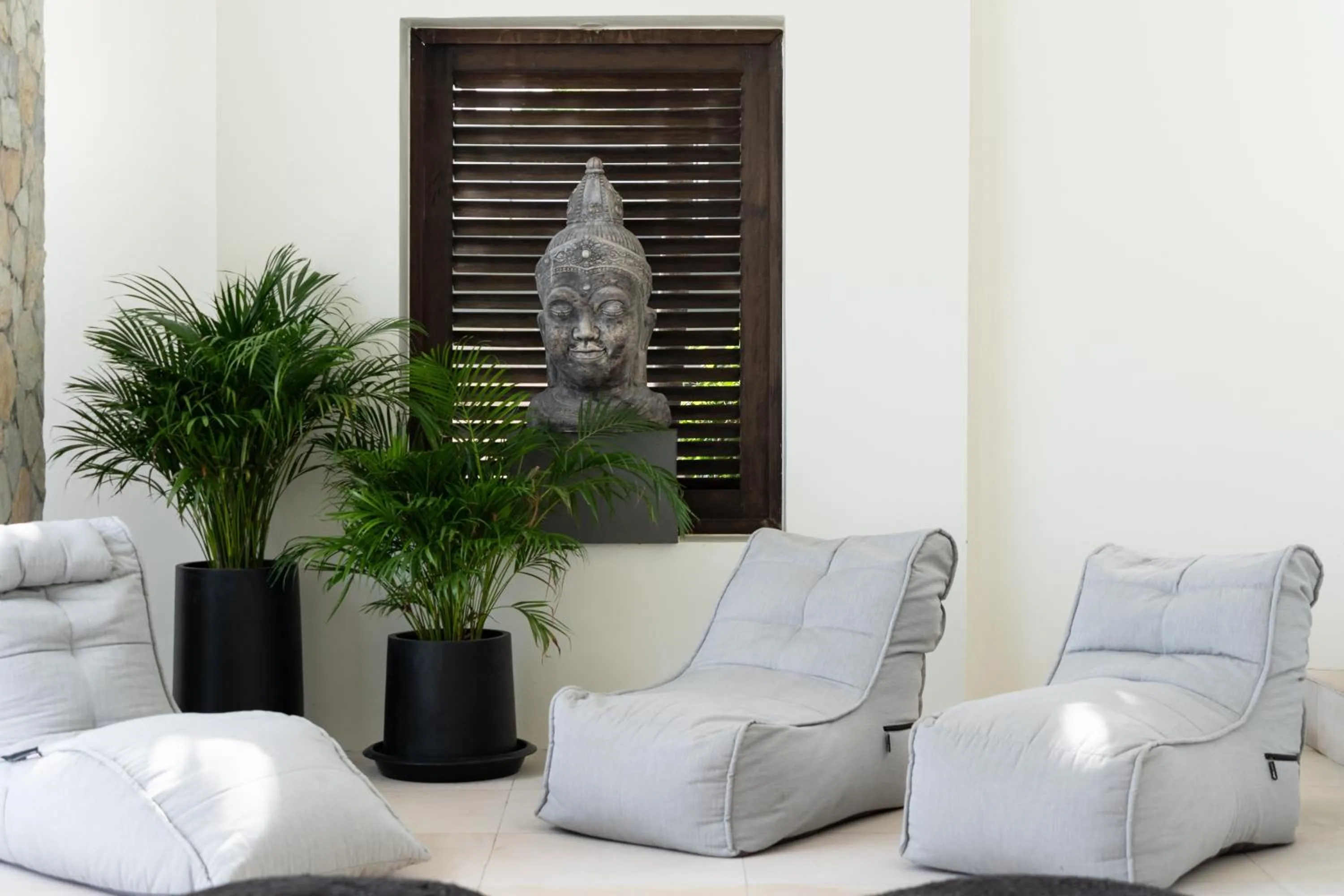 Seating area in Villa Kohia, stunning sea views, breakfast, serviced daily, private dining service on request, North Chaweng