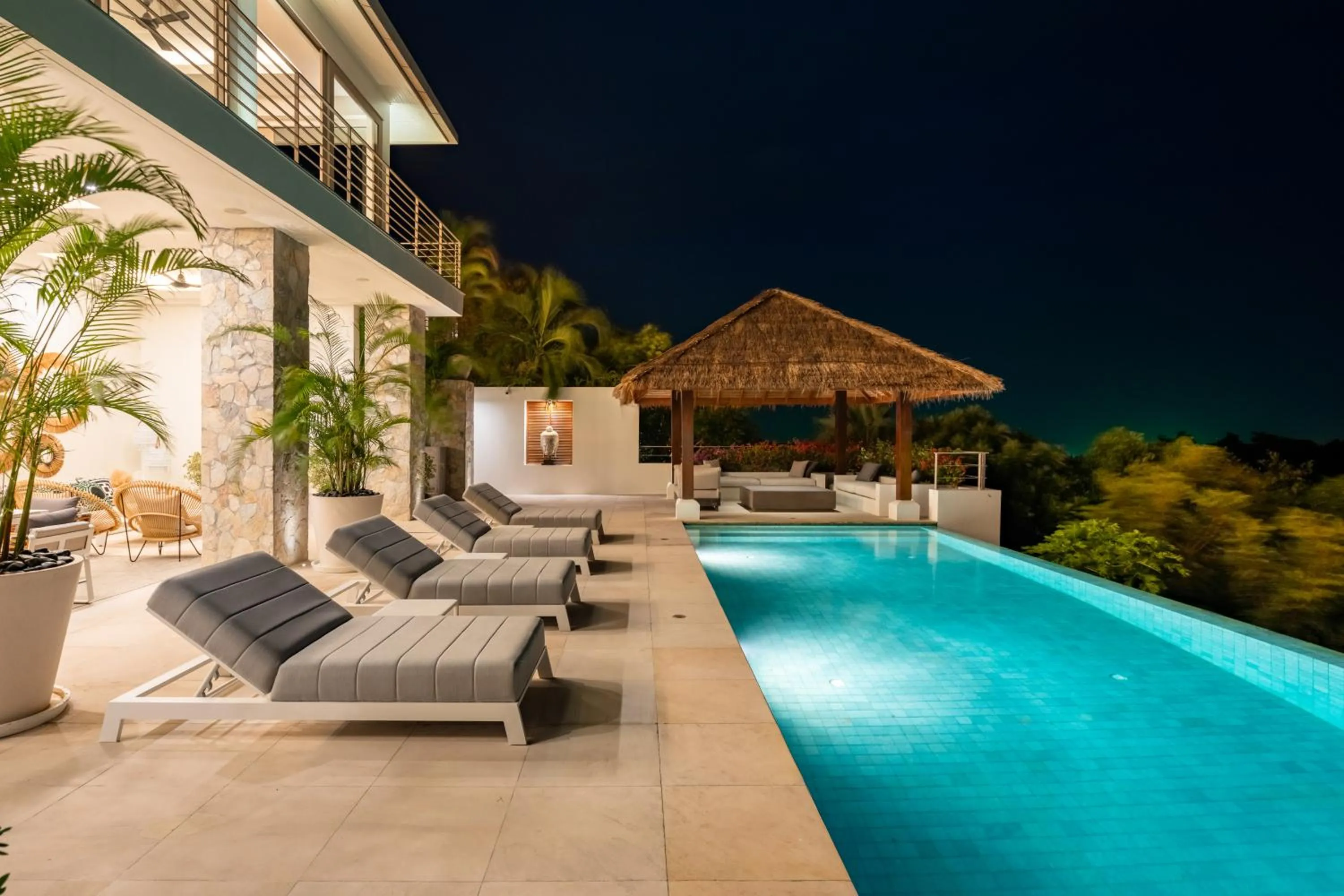 Property building in Villa Kohia, stunning sea views, breakfast, serviced daily, private dining service on request, North Chaweng