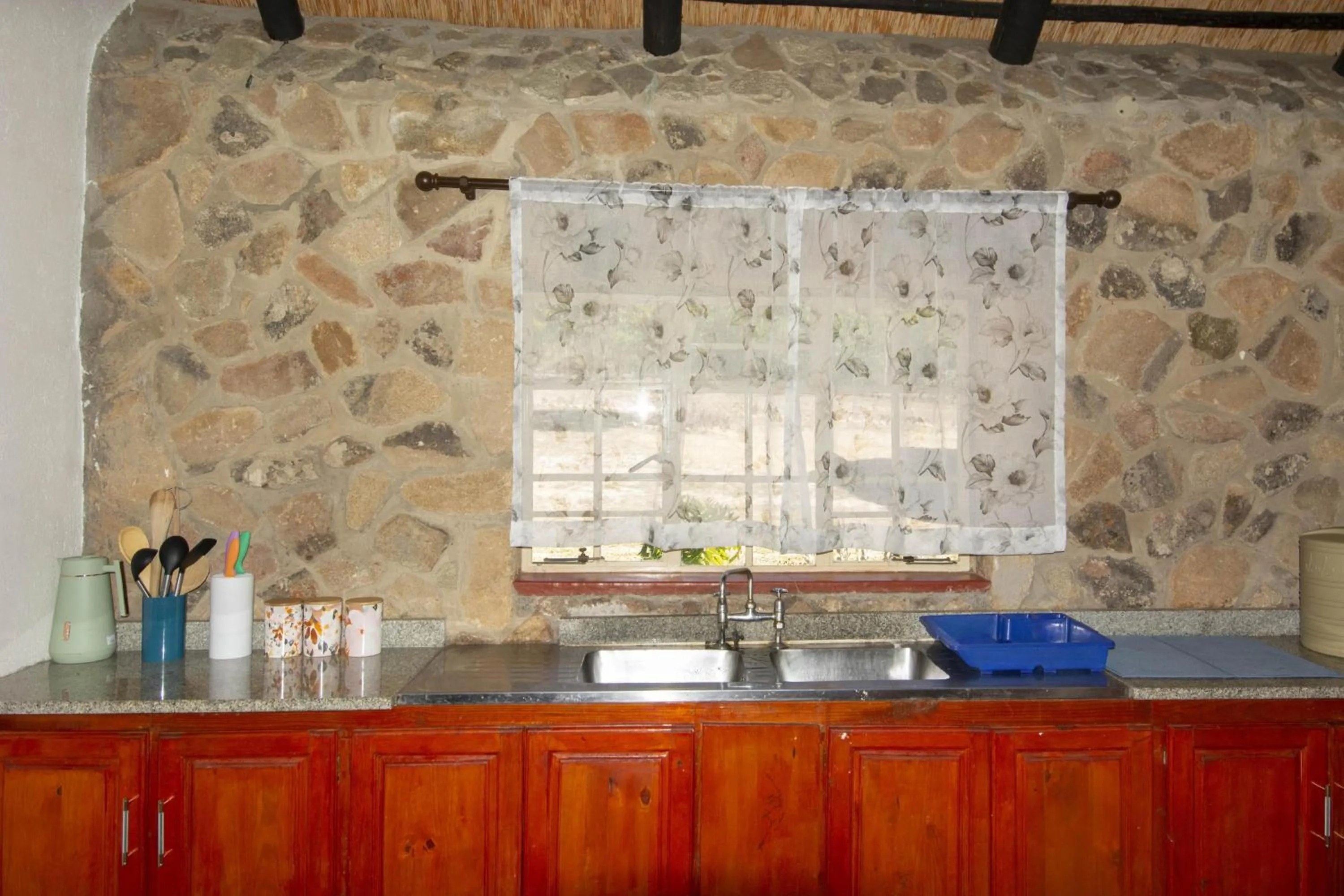Other in Lovely 3 bed house in Juliasdale - 2273