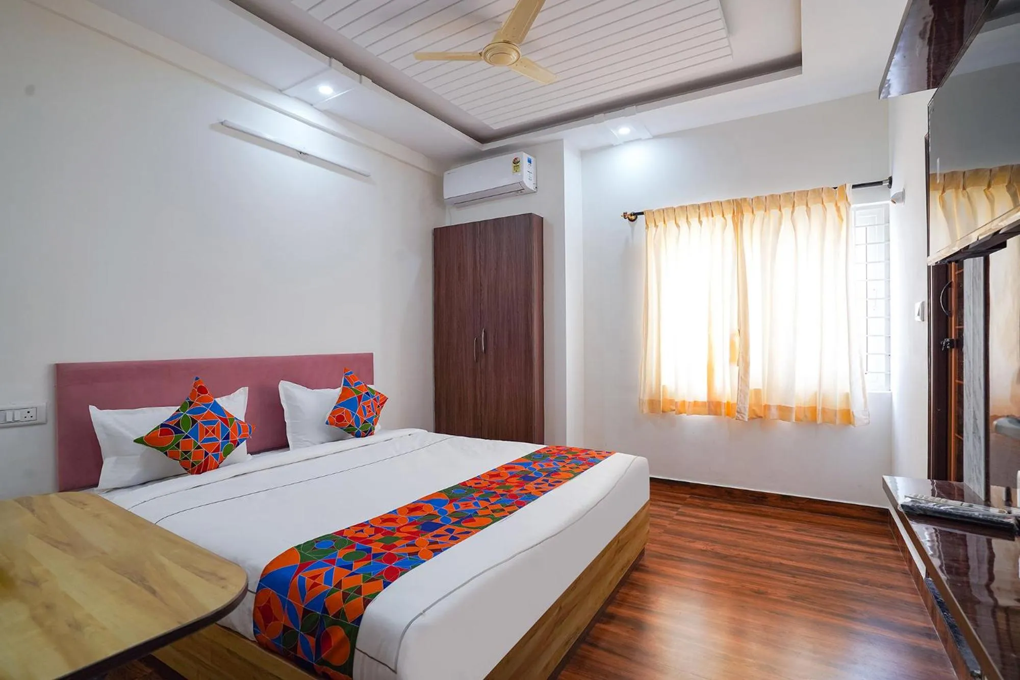 Bed in FabHotel HSR Gateway