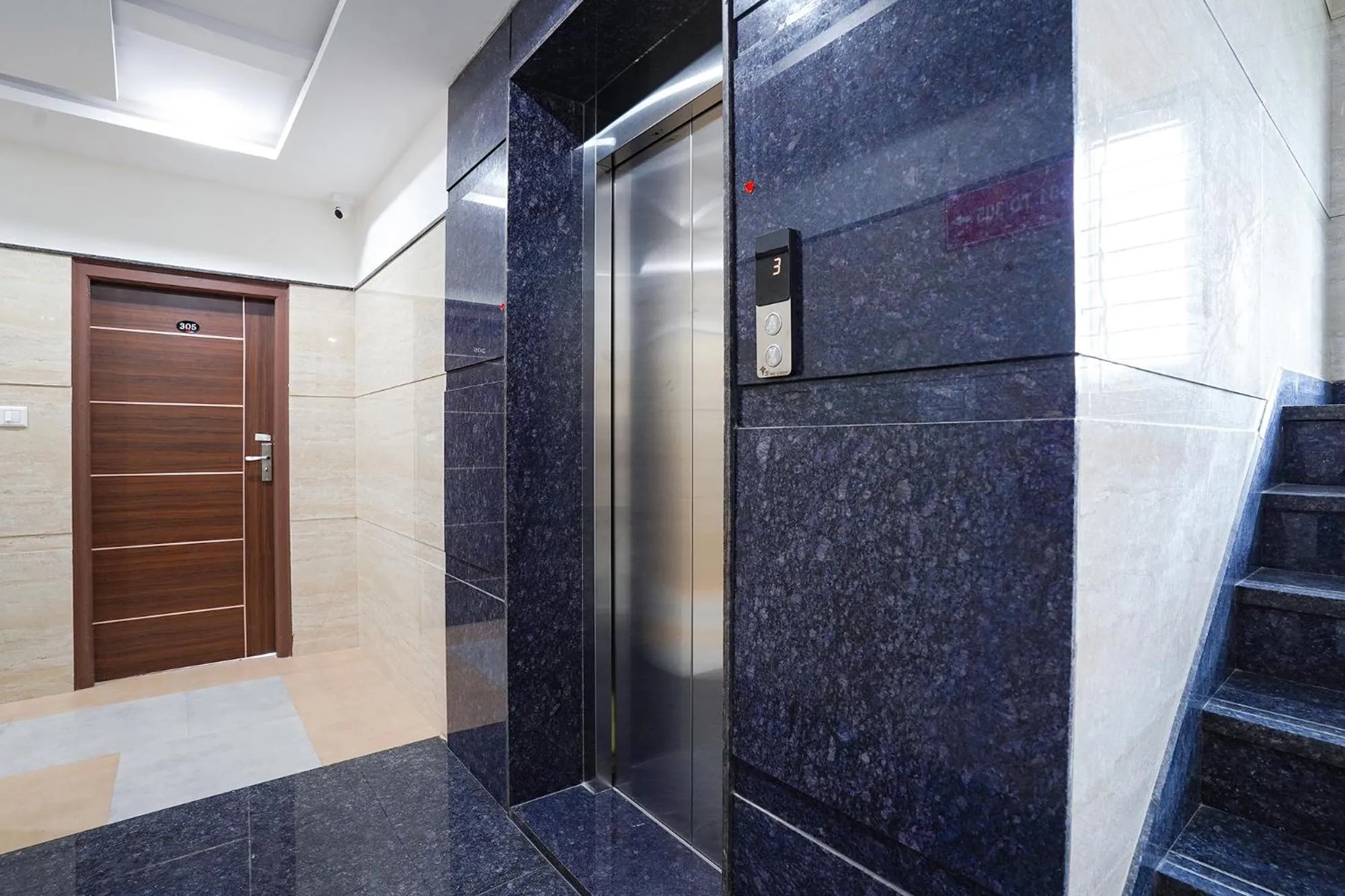 Lobby or reception in FabHotel HSR Gateway