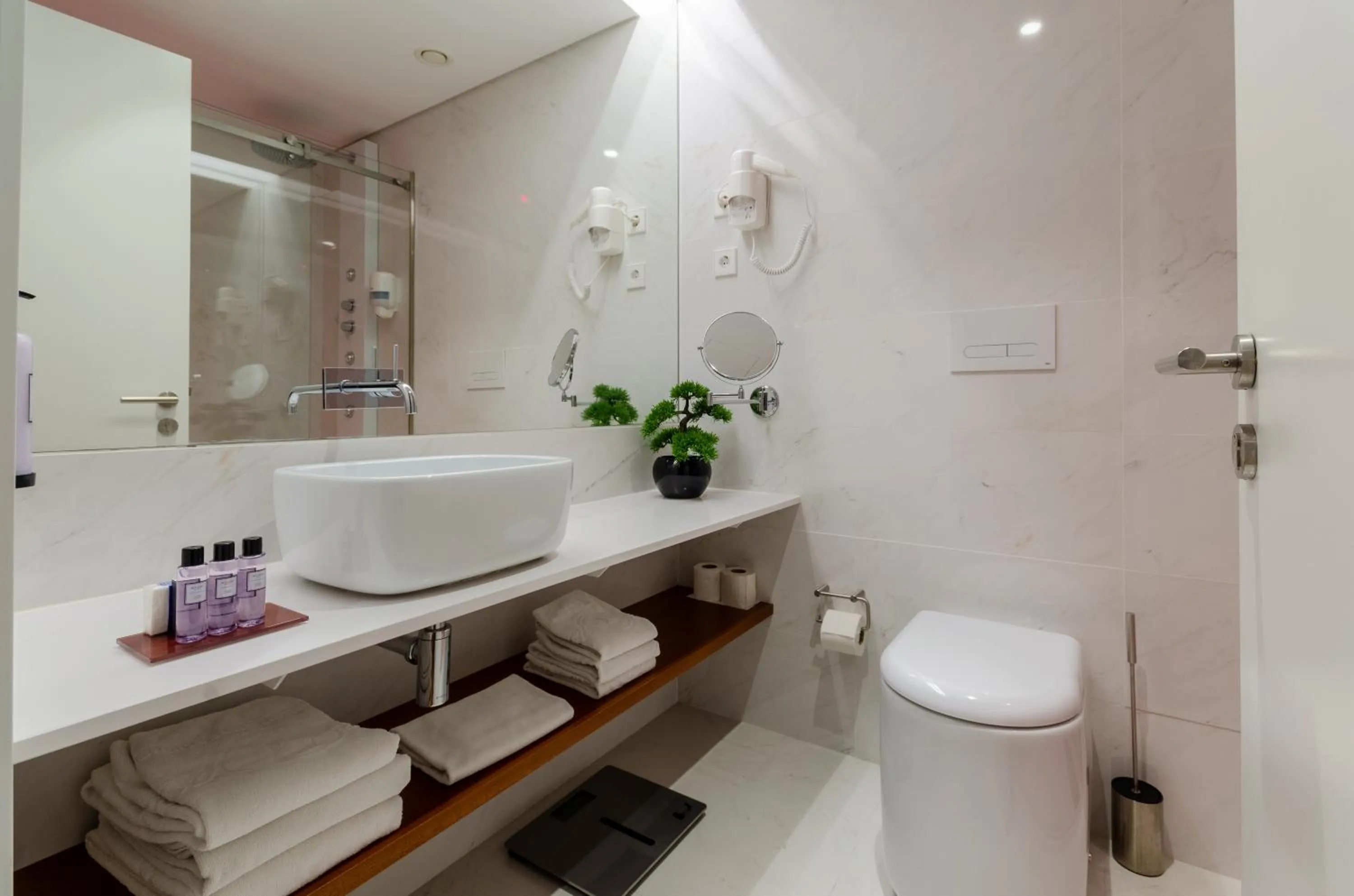 Bathroom in The 7 Hotel, Suites, Studios & Apartments