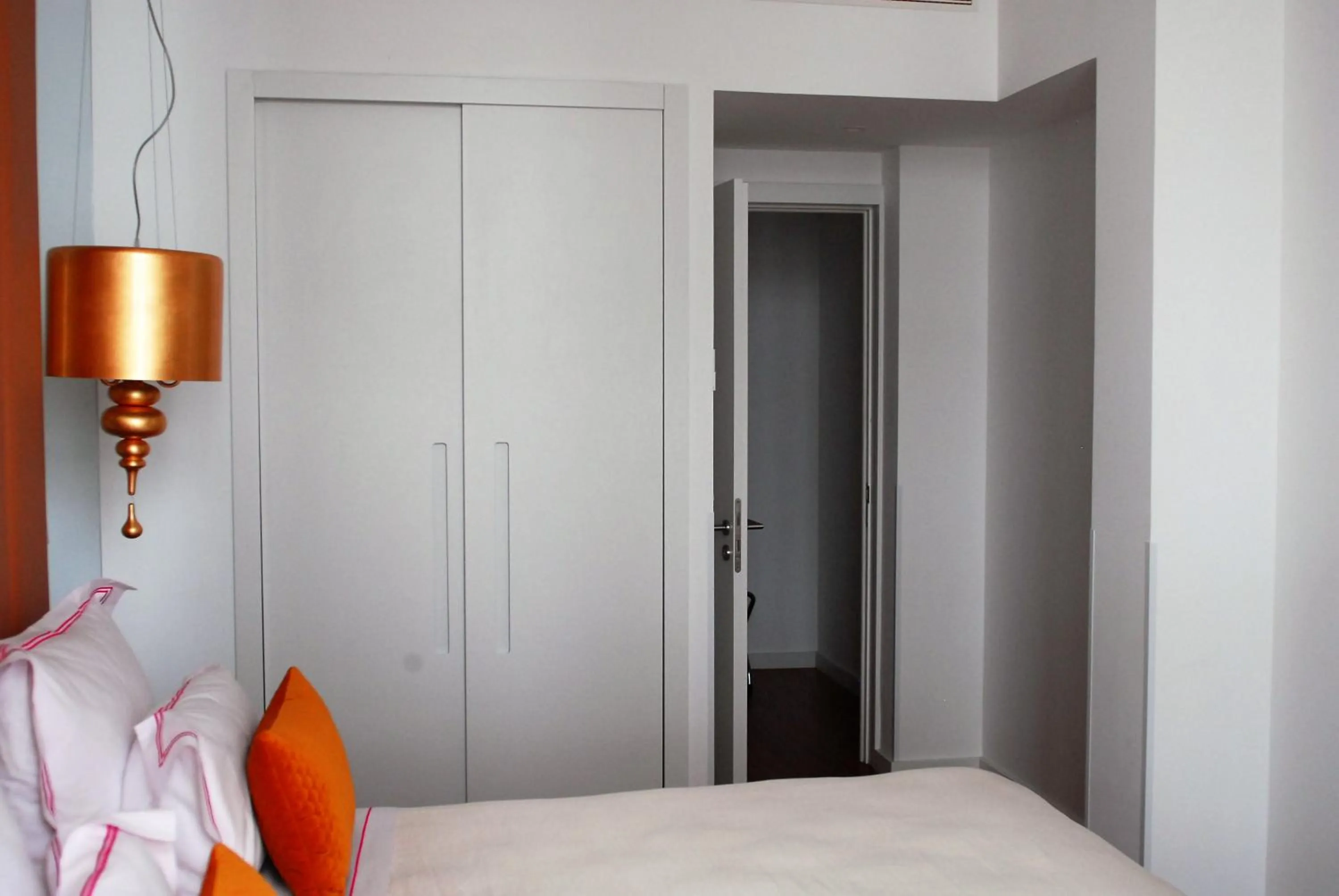 Bedroom, Bed in The 7 Hotel, Suites, Studios & Apartments