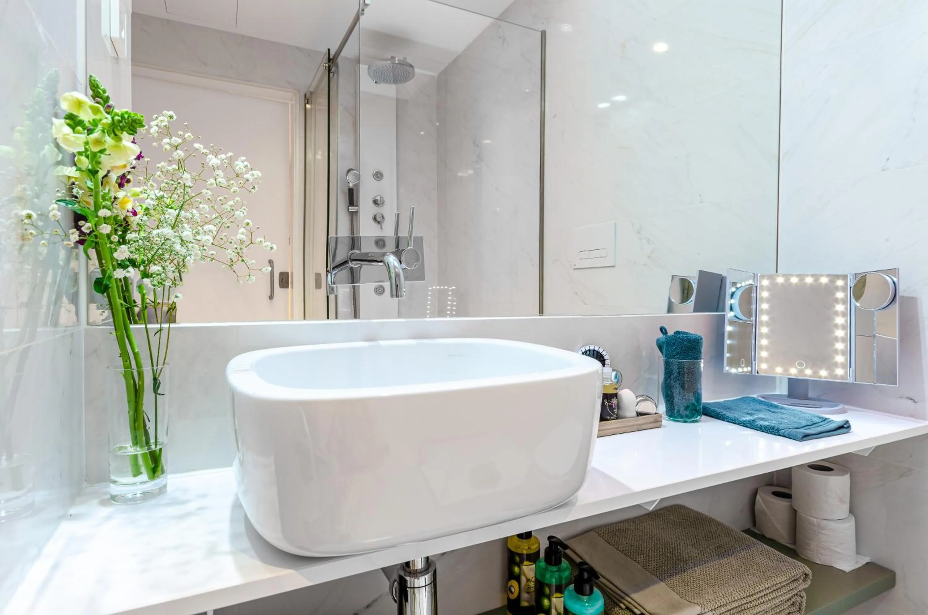 Bathroom in The 7 Hotel, Suites, Studios & Apartments