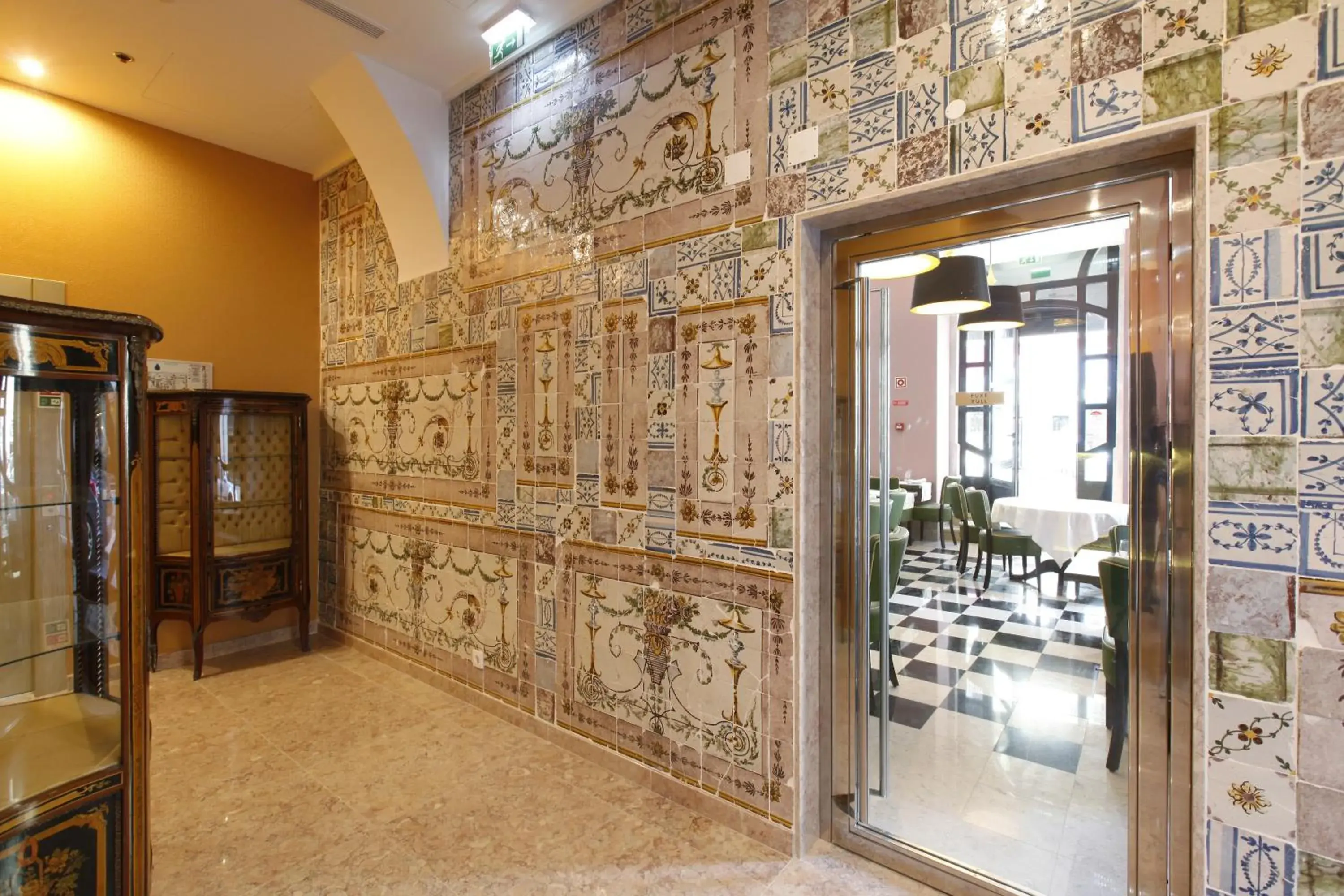 Lounge or bar in Hotel Lis Baixa Lounge or bar in Hotel Lis Baixa