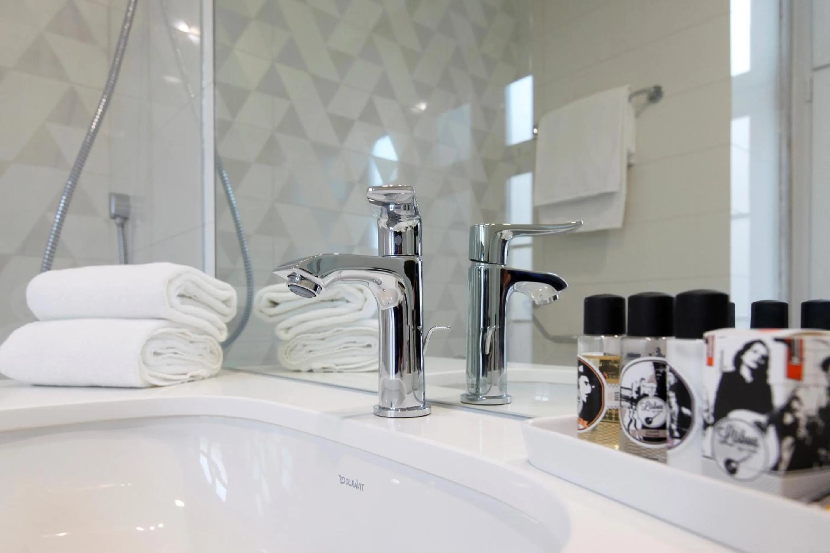 Bathroom in Hotel Lis Baixa