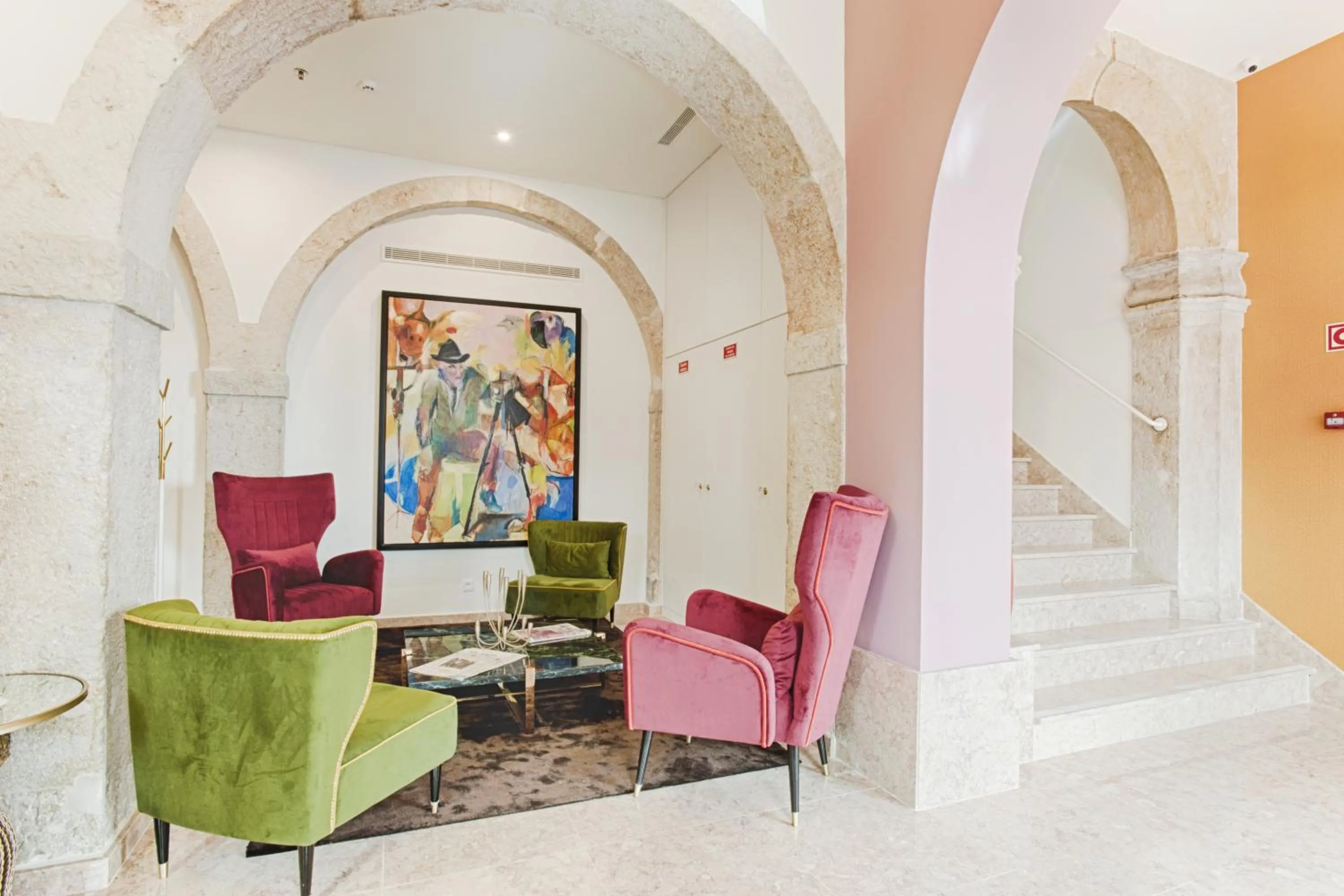 People in Hotel Lis Baixa