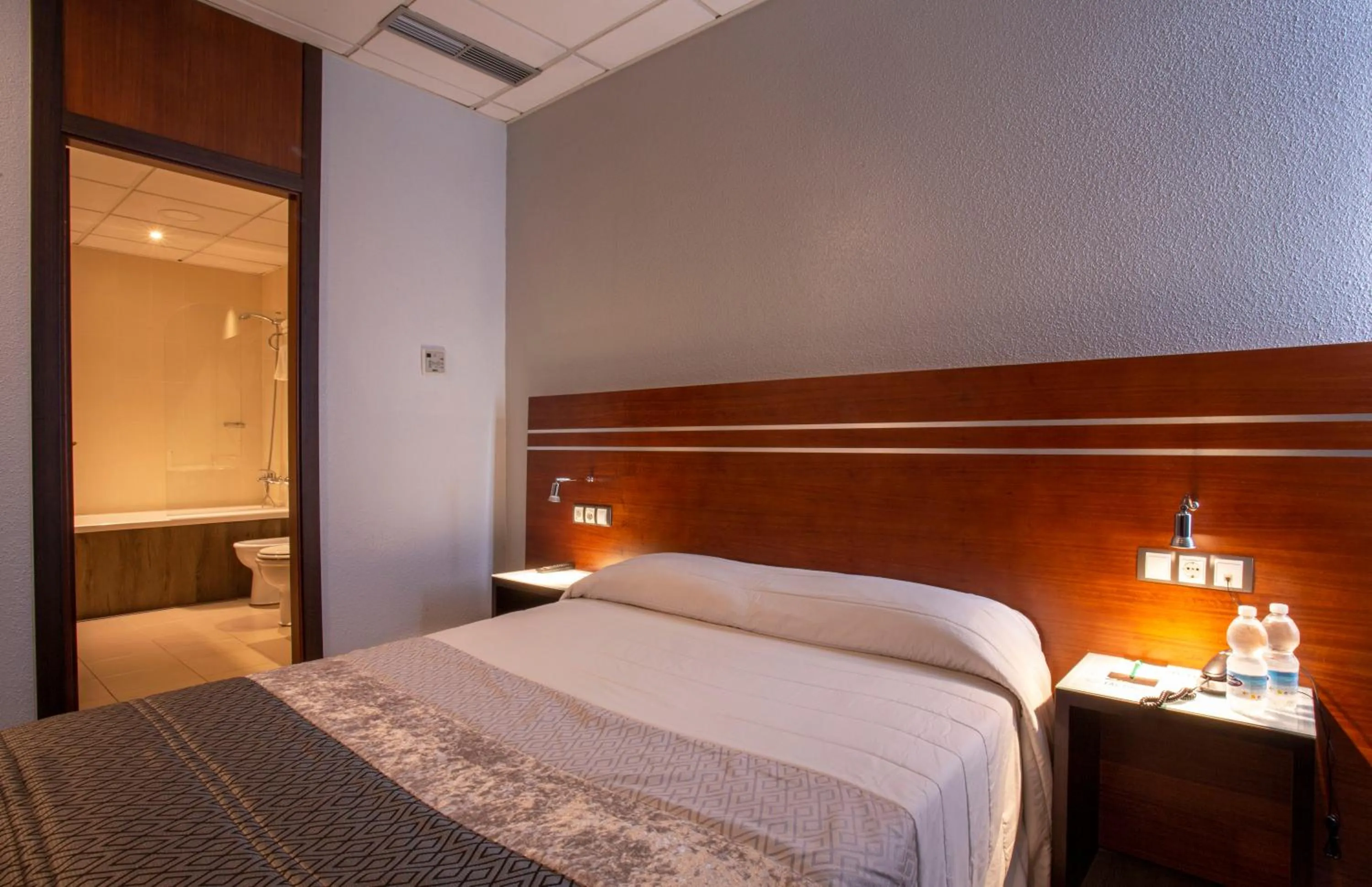 Bed in Motel Los Abedules