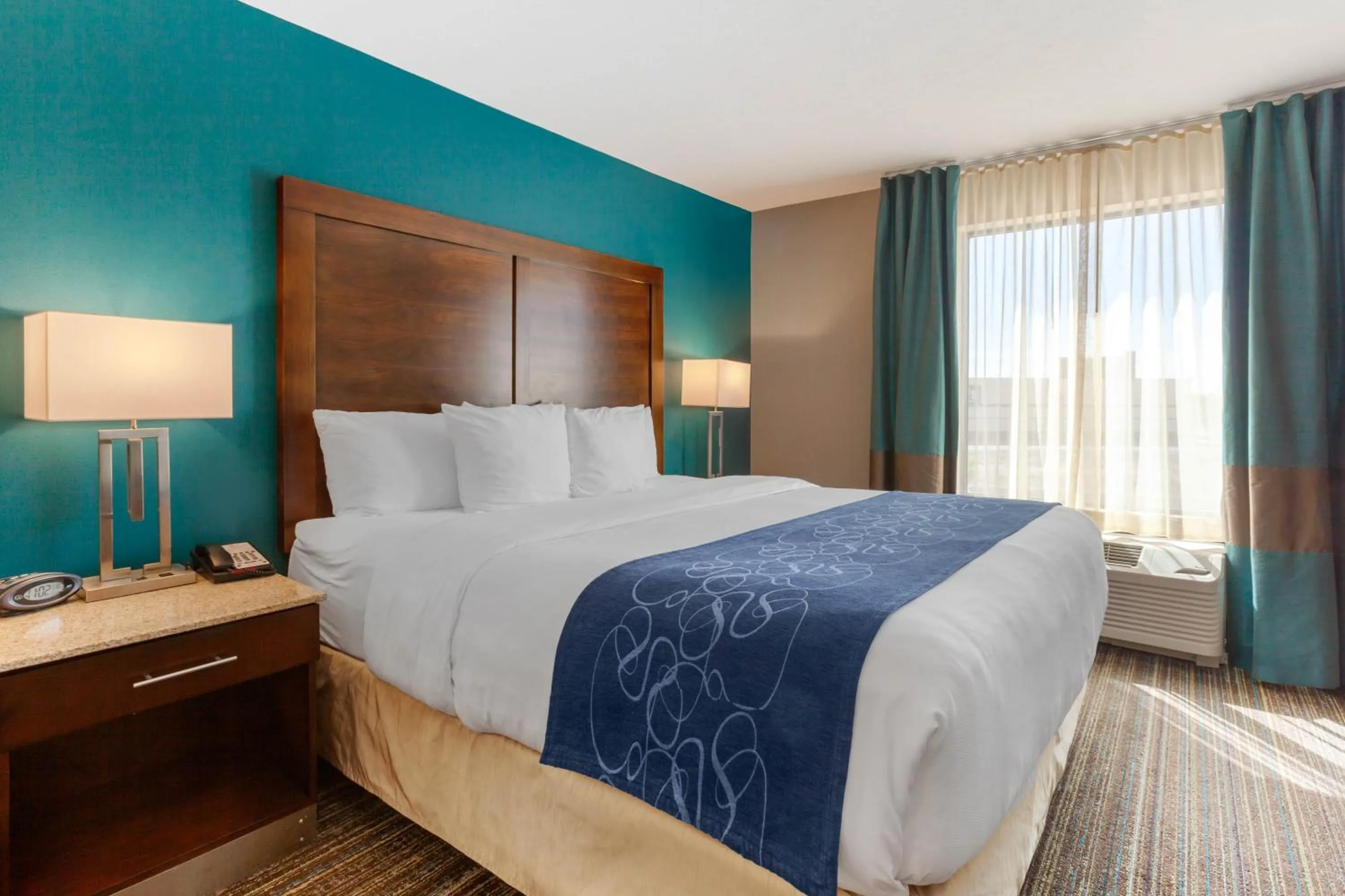 Bed in Comfort Suites of Las Cruces I-25 North