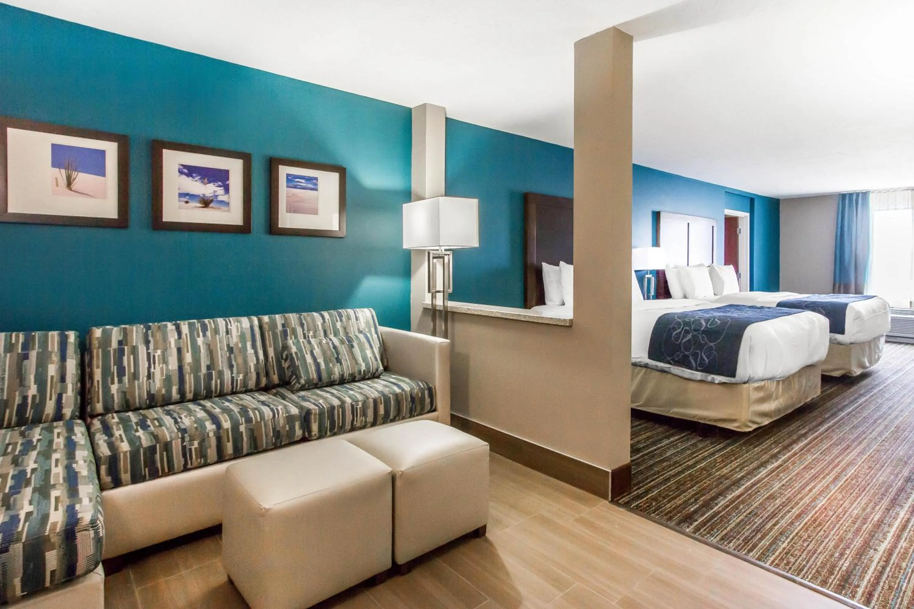 Decorative detail, Bed in Comfort Suites of Las Cruces I-25 North