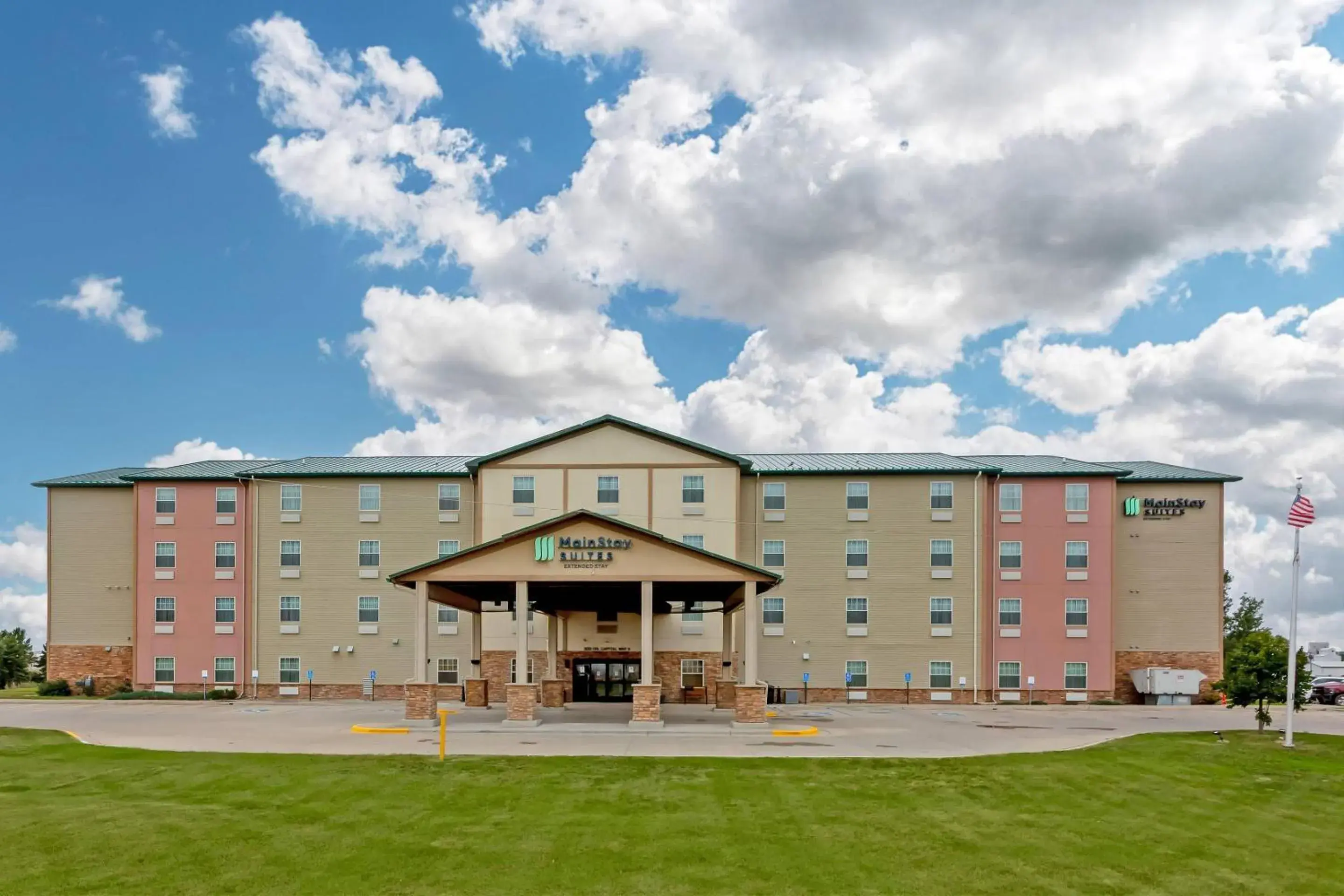 Property building in MainStay Suites Tioga Property building in MainStay Suites Tioga