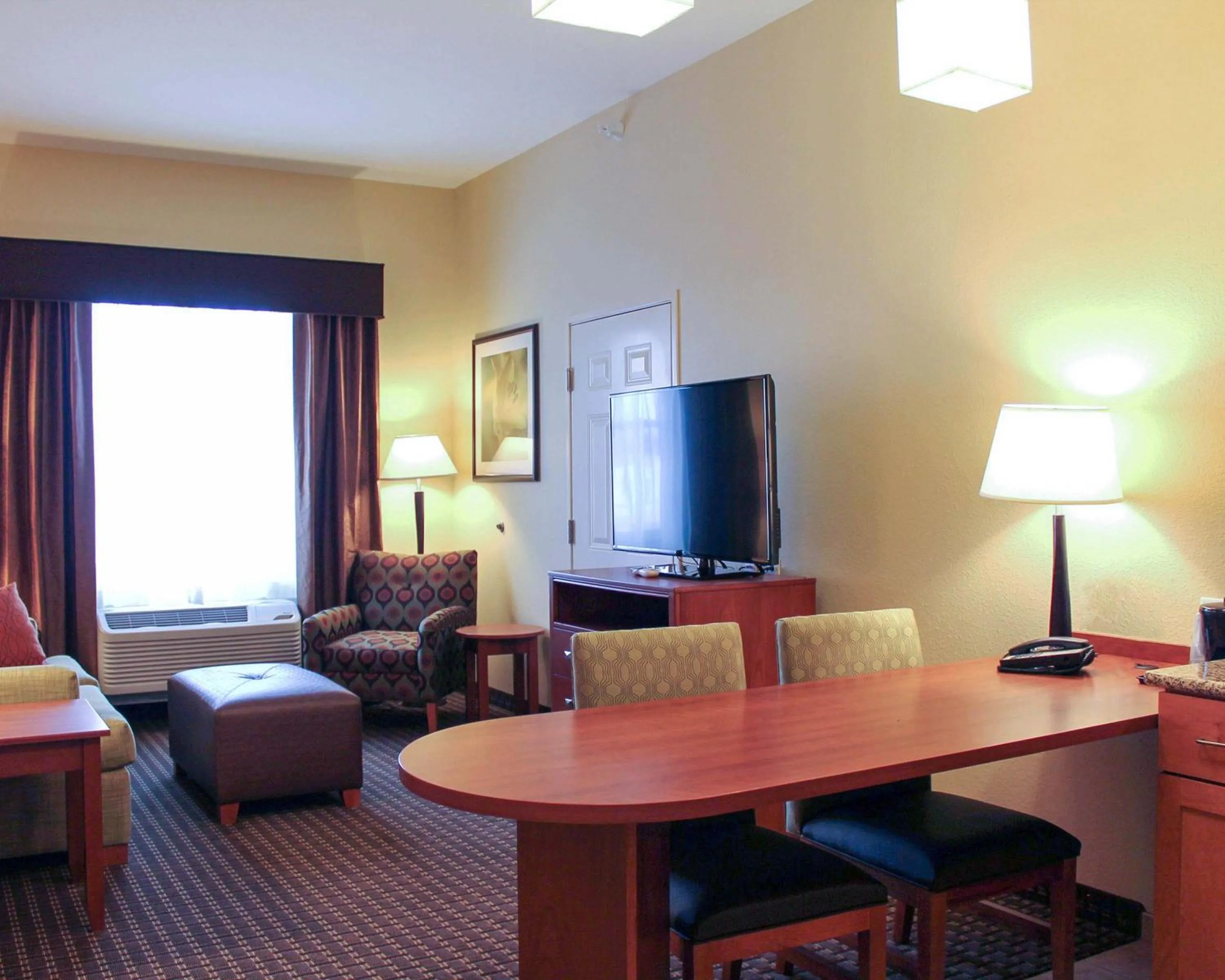 MainStay Suites Tioga