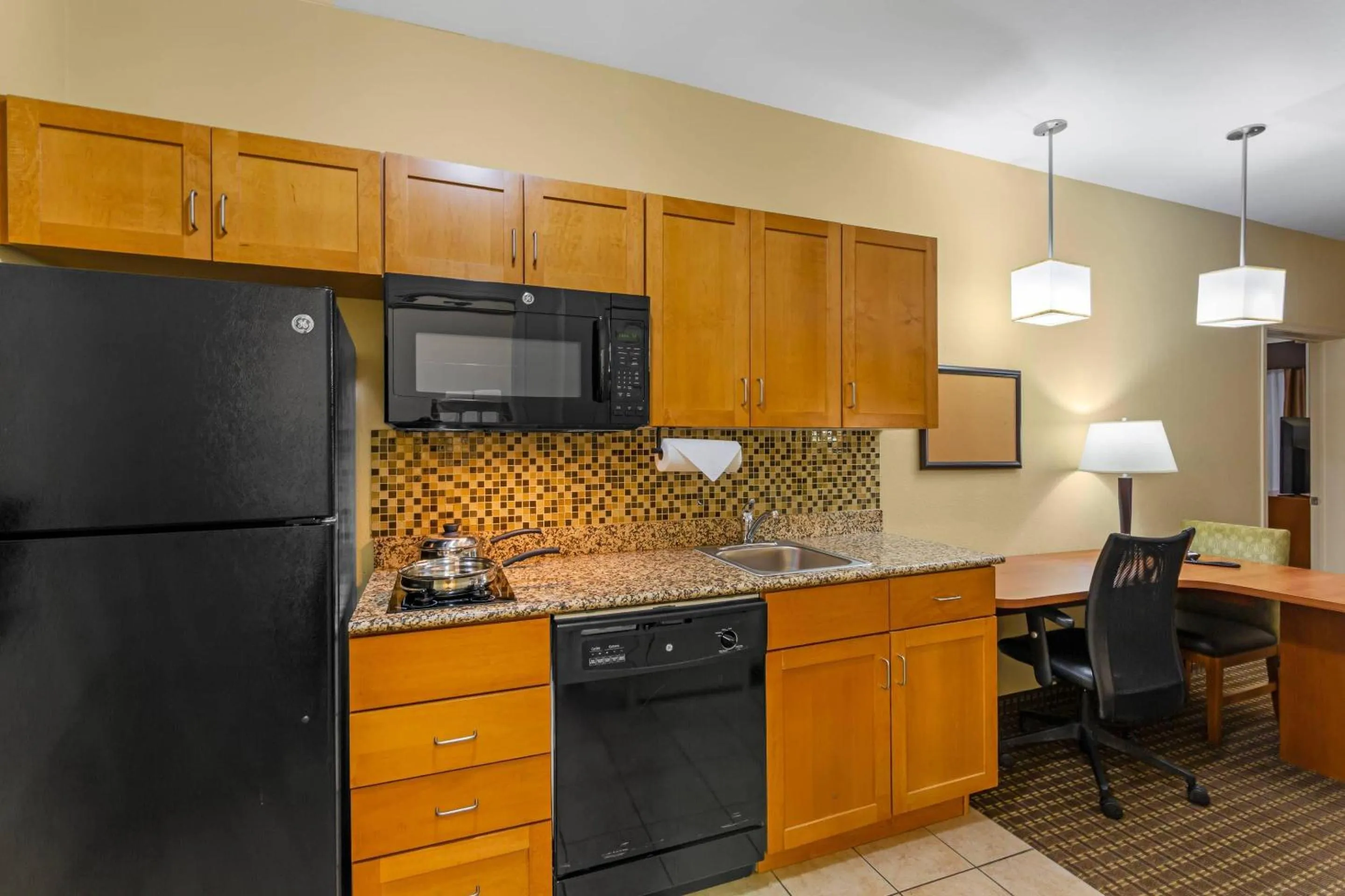 Bedroom in MainStay Suites Tioga