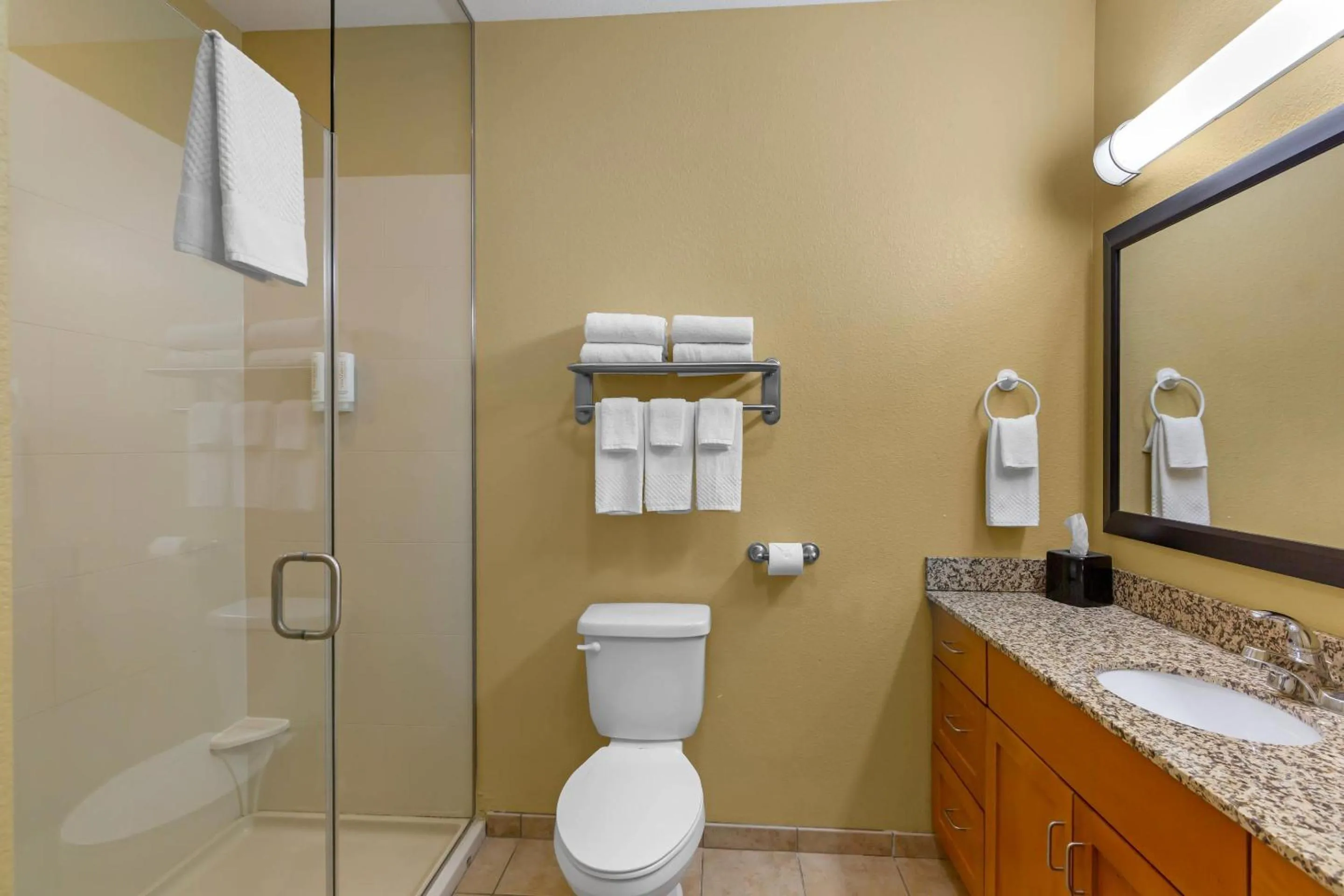 Bedroom in MainStay Suites Tioga