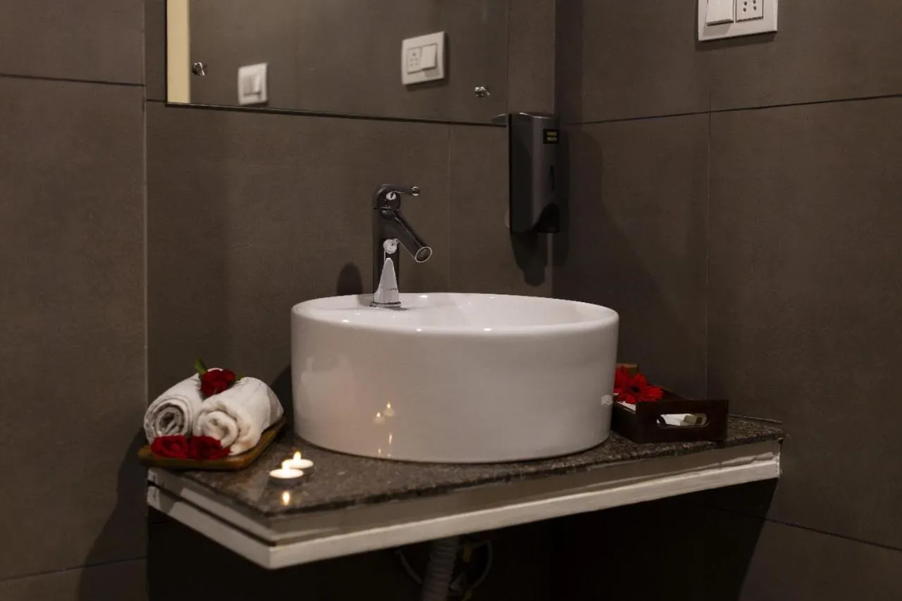 INDUS TIARA- A Corporate Boutique Hotel