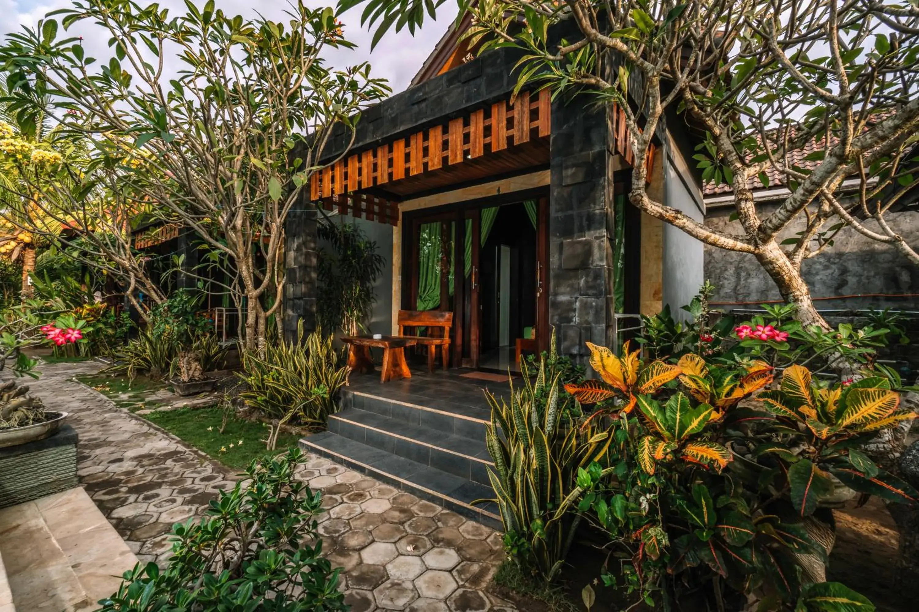 Standard Double Room with View in D and B Bungalow's by DeWizZ Management Standard Double Room with View in D and B Bungalow's by DeWizZ Management