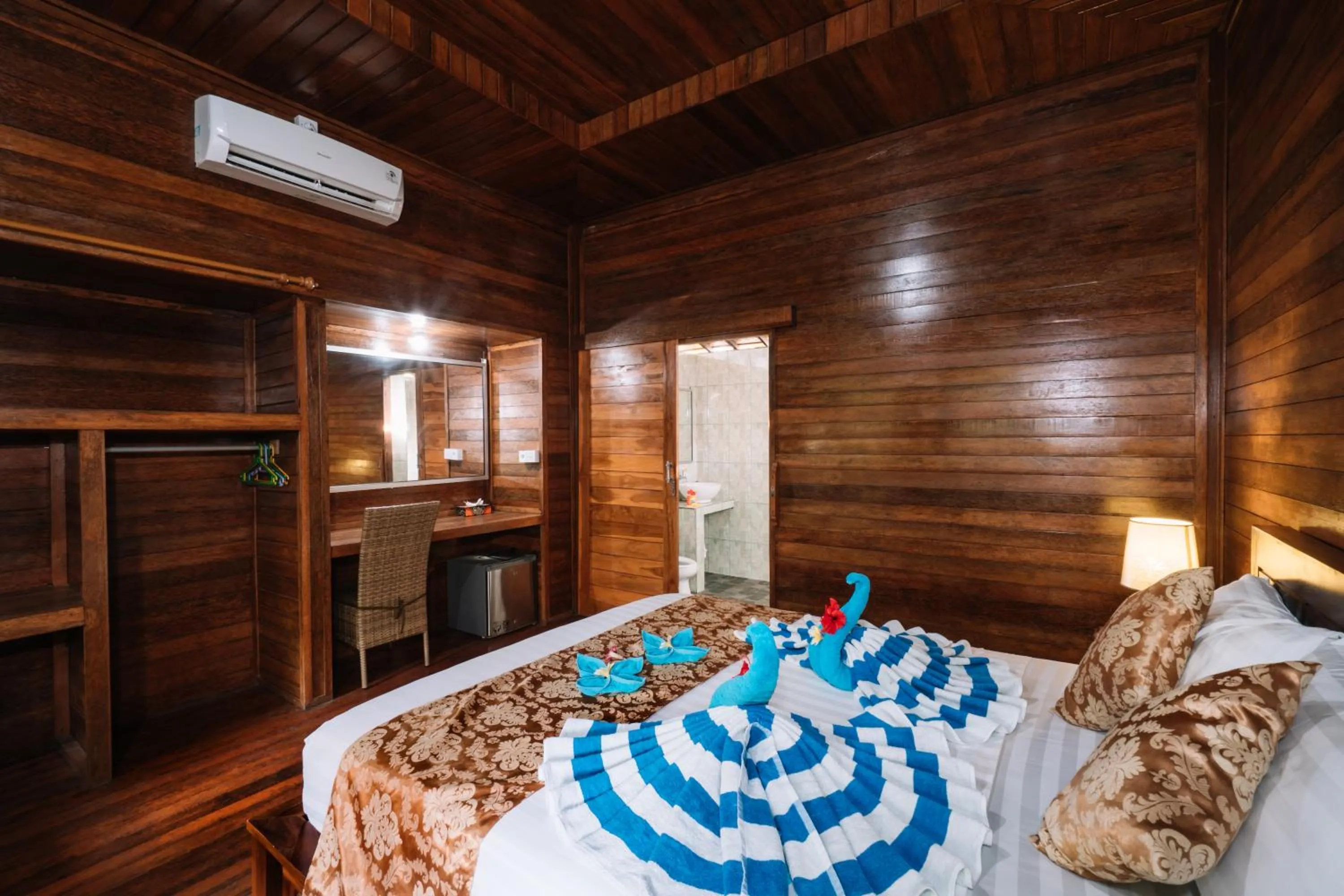 One-Bedroom Bungalow in D and B Bungalow's by DeWizZ Management