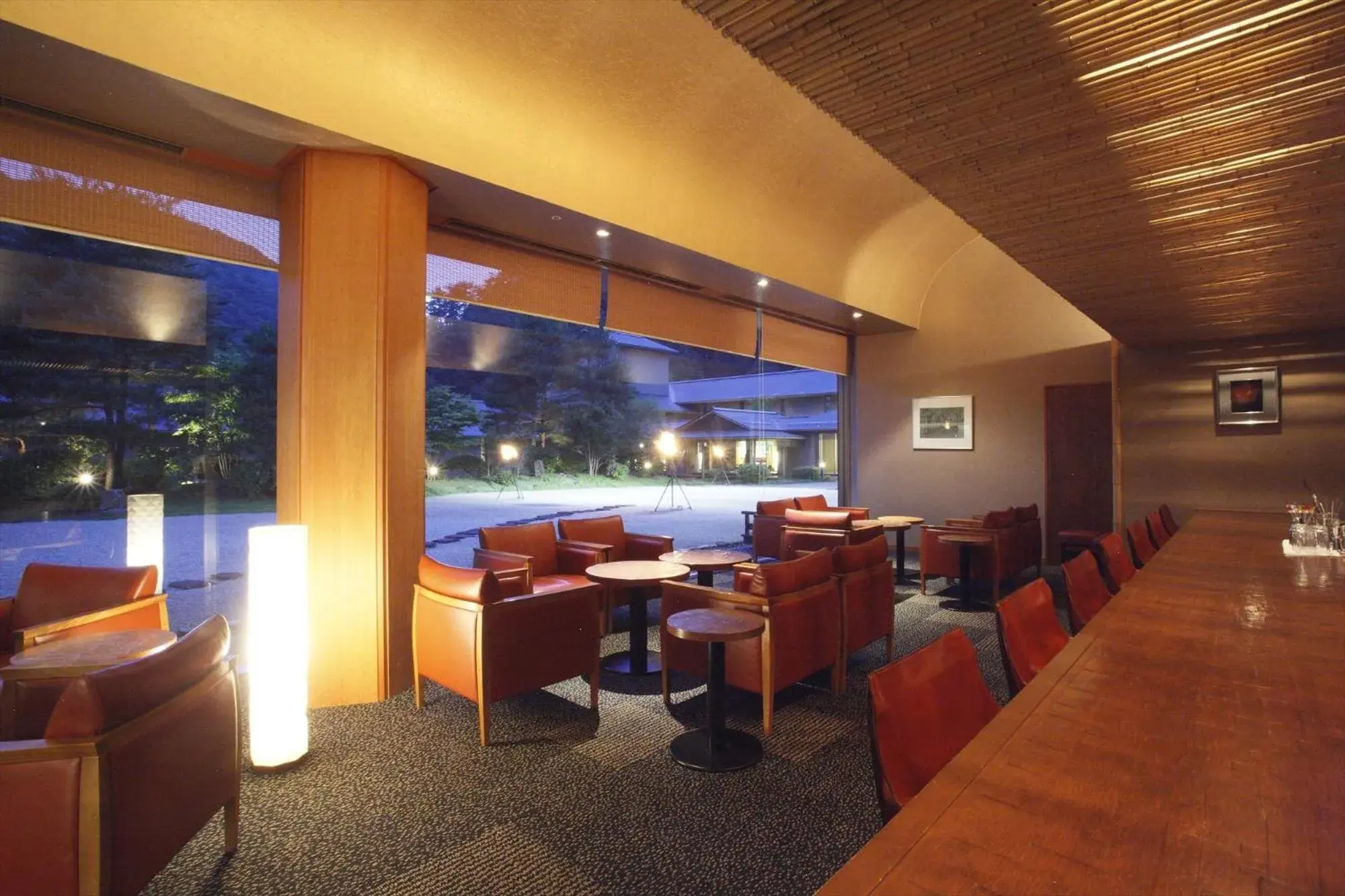 Lounge or bar in Kashoen Lounge or bar in Kashoen