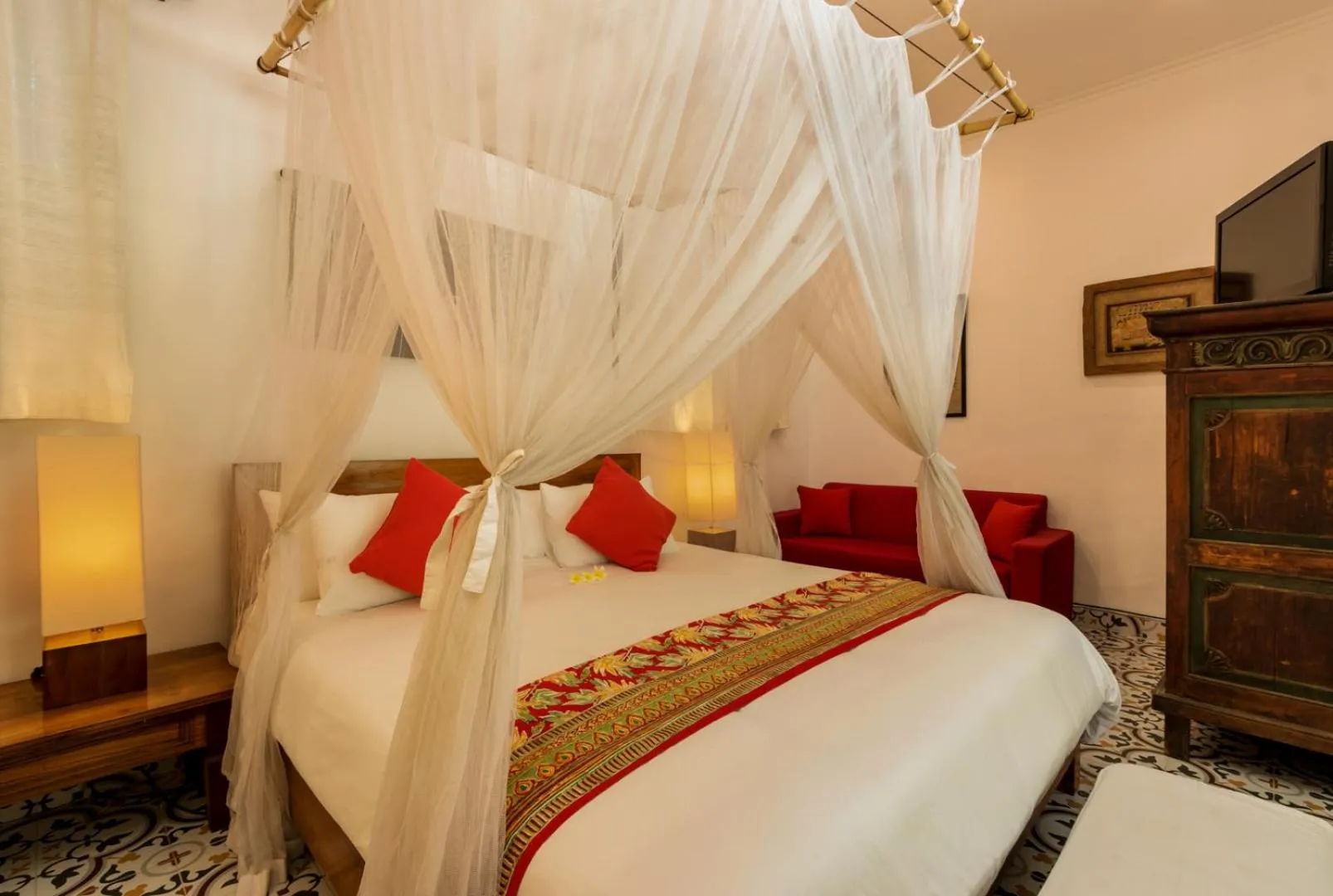 Bedroom, Bed in Villa Eight