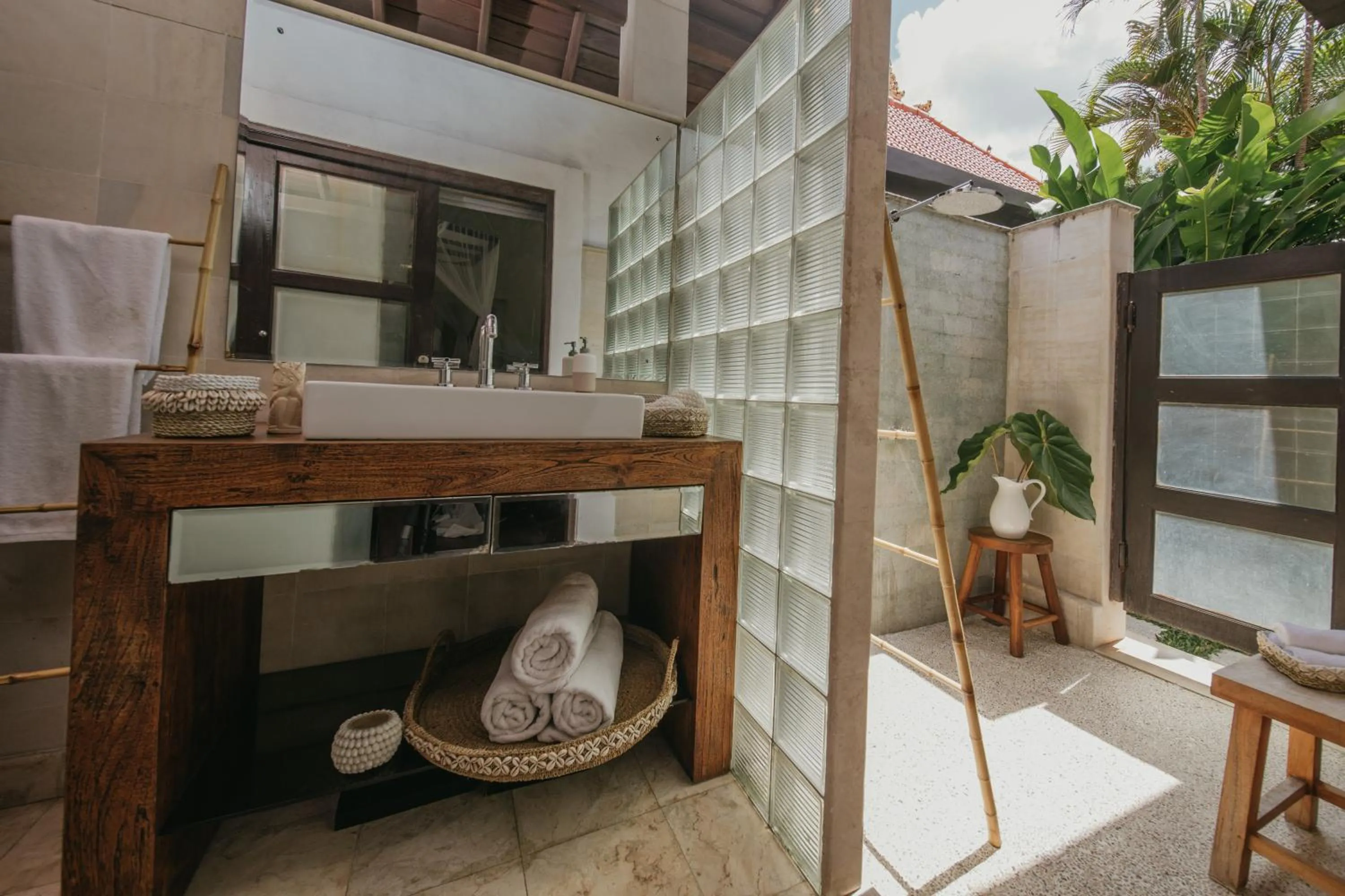 Toilet in Villa Eight