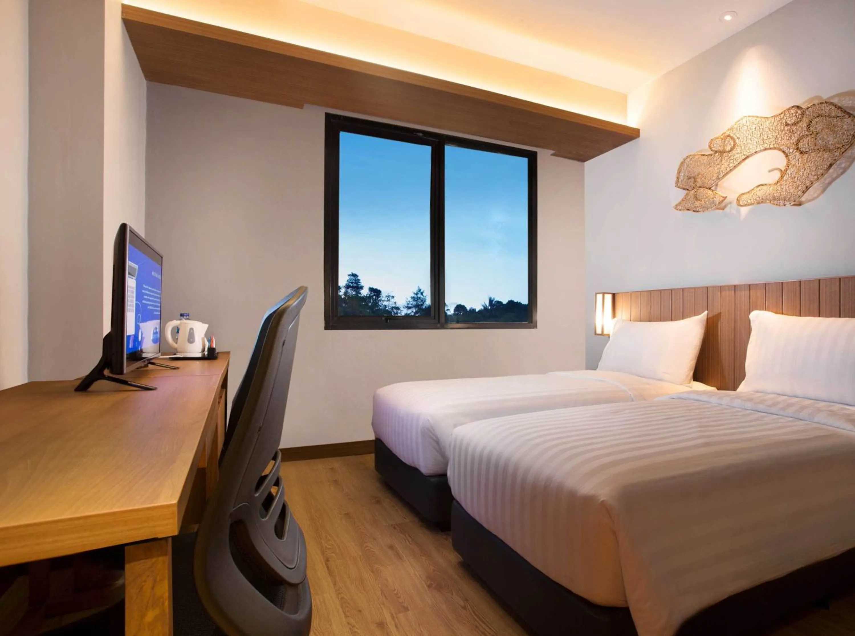 Bedroom, Bed in BATIQA Hotel Cirebon