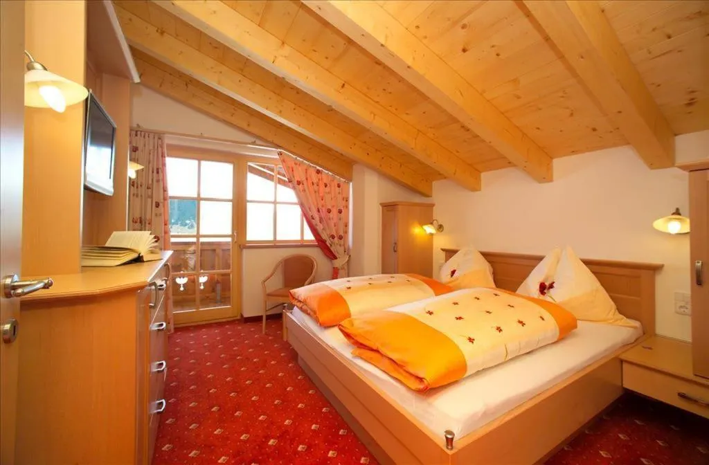 Bed in Gasthof Hotel Handlerhof