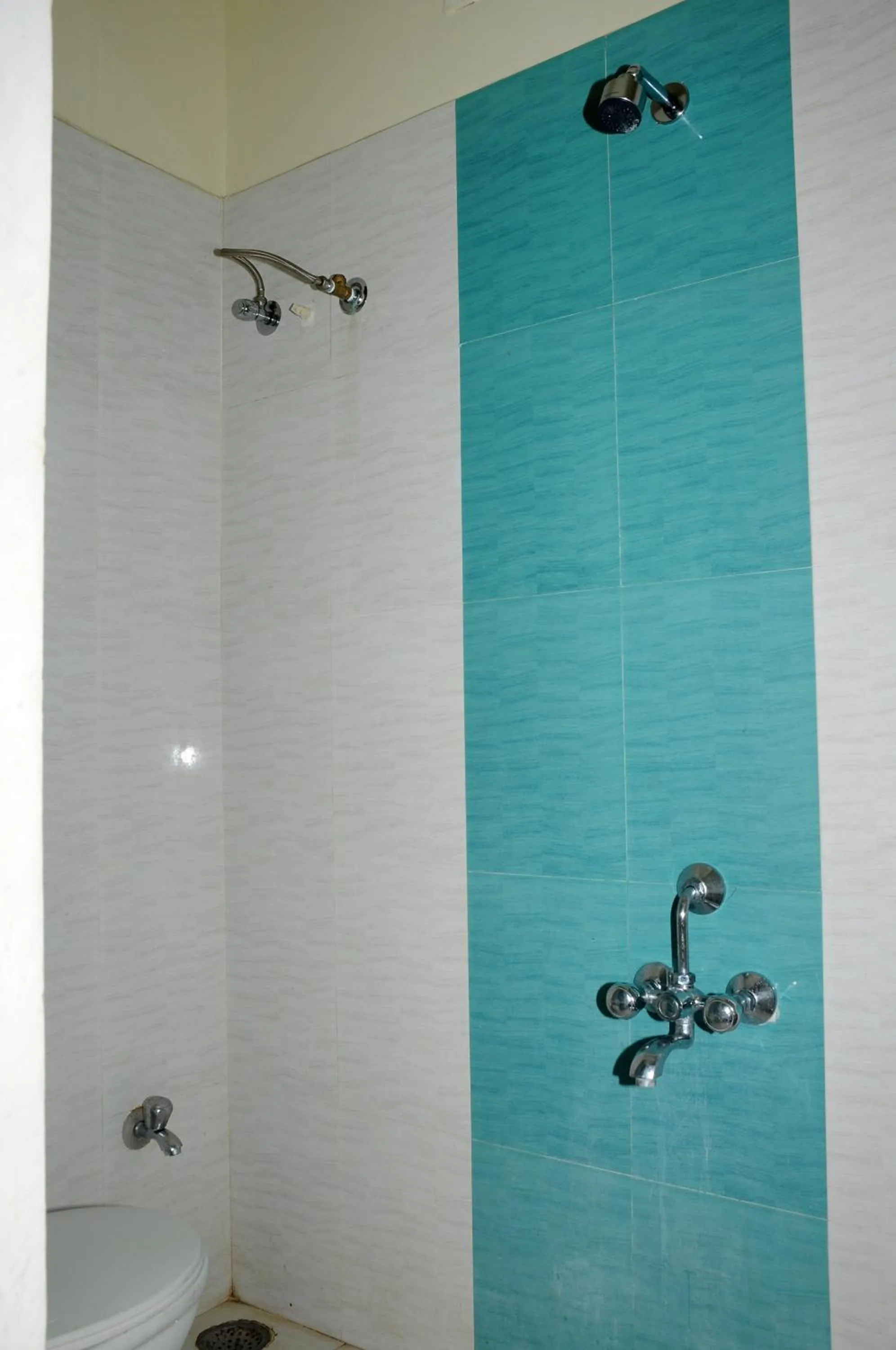 Bathroom in Hotel Agarala Residency