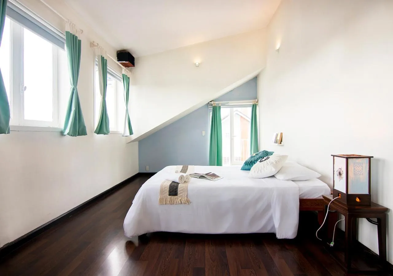 Bed in Lu Tan Residence