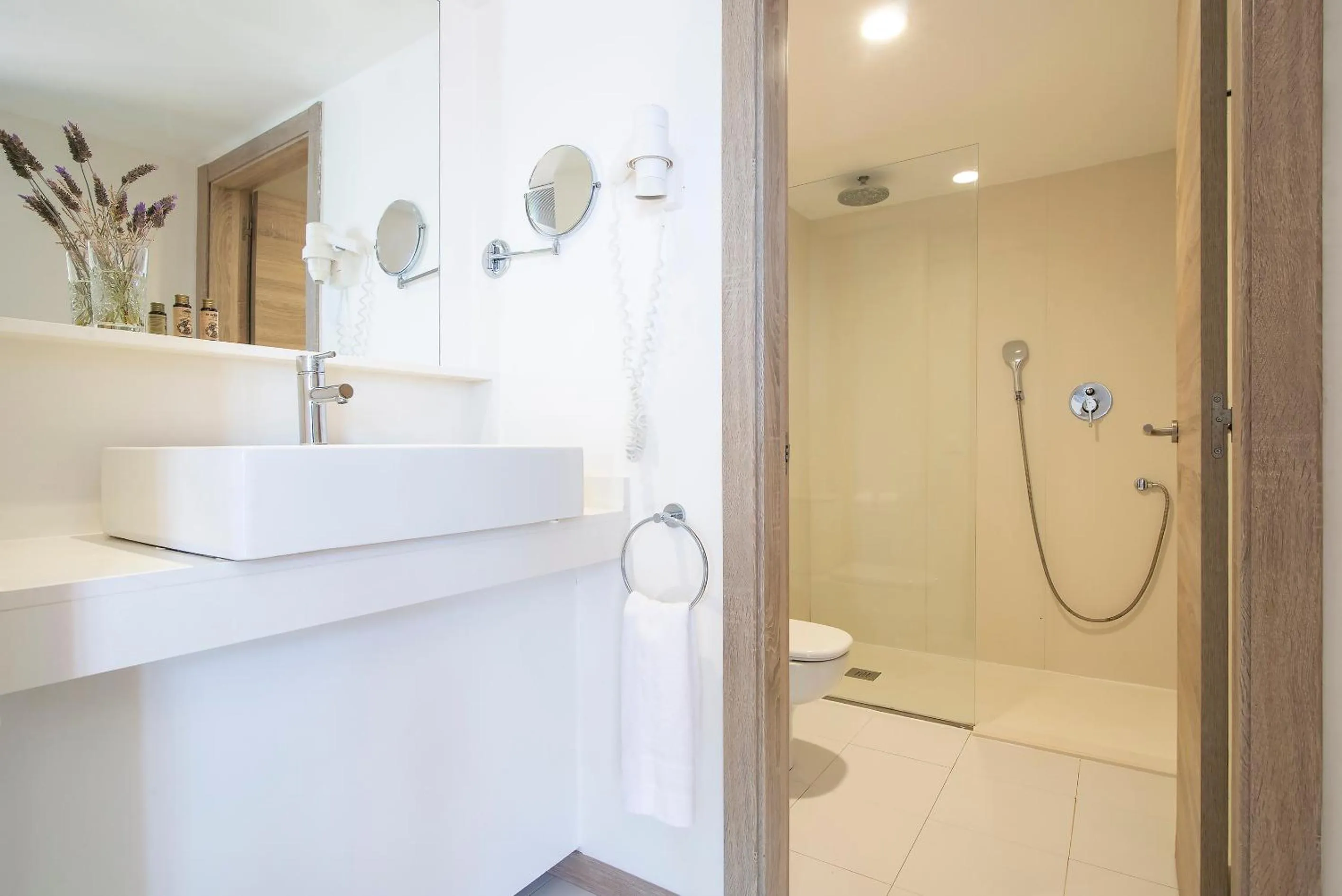Bathroom in Hotel Menorca Binibeca - Adults Recommended - by Pierre & Vacances Premium