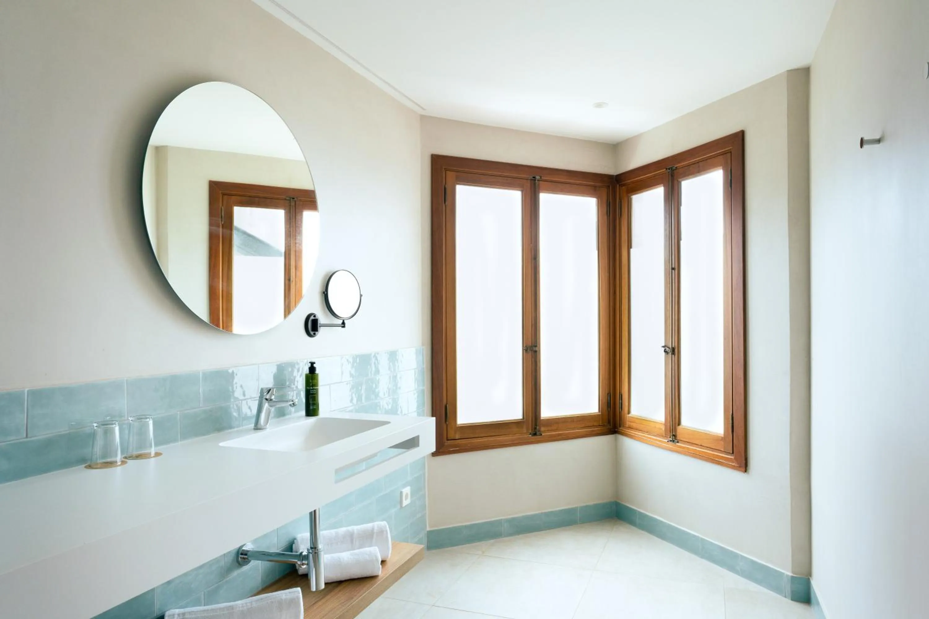 Bathroom in Hotel Menorca Binibeca - Adults Recommended - by Pierre & Vacances Premium