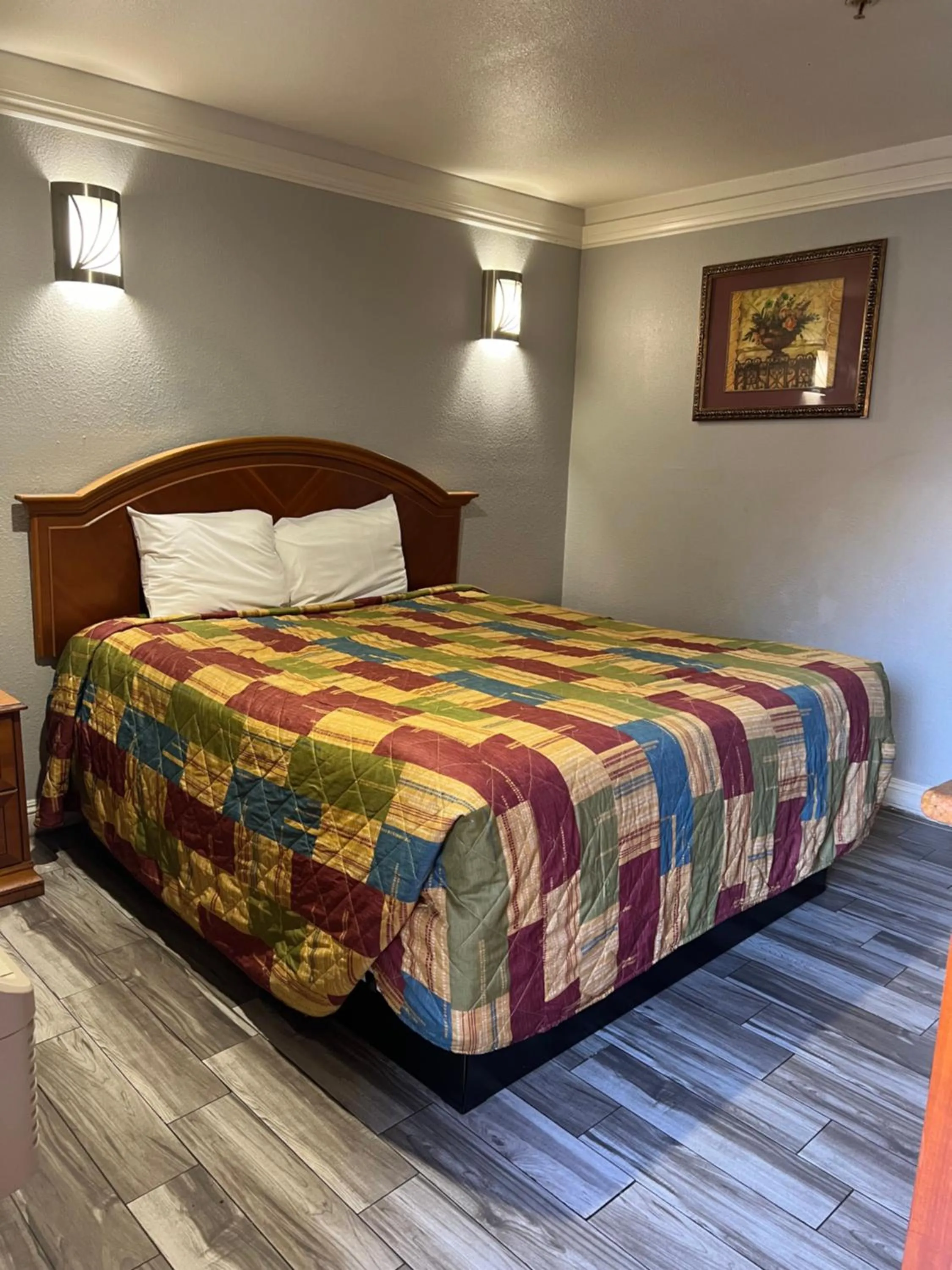 Bed in Amber Motel