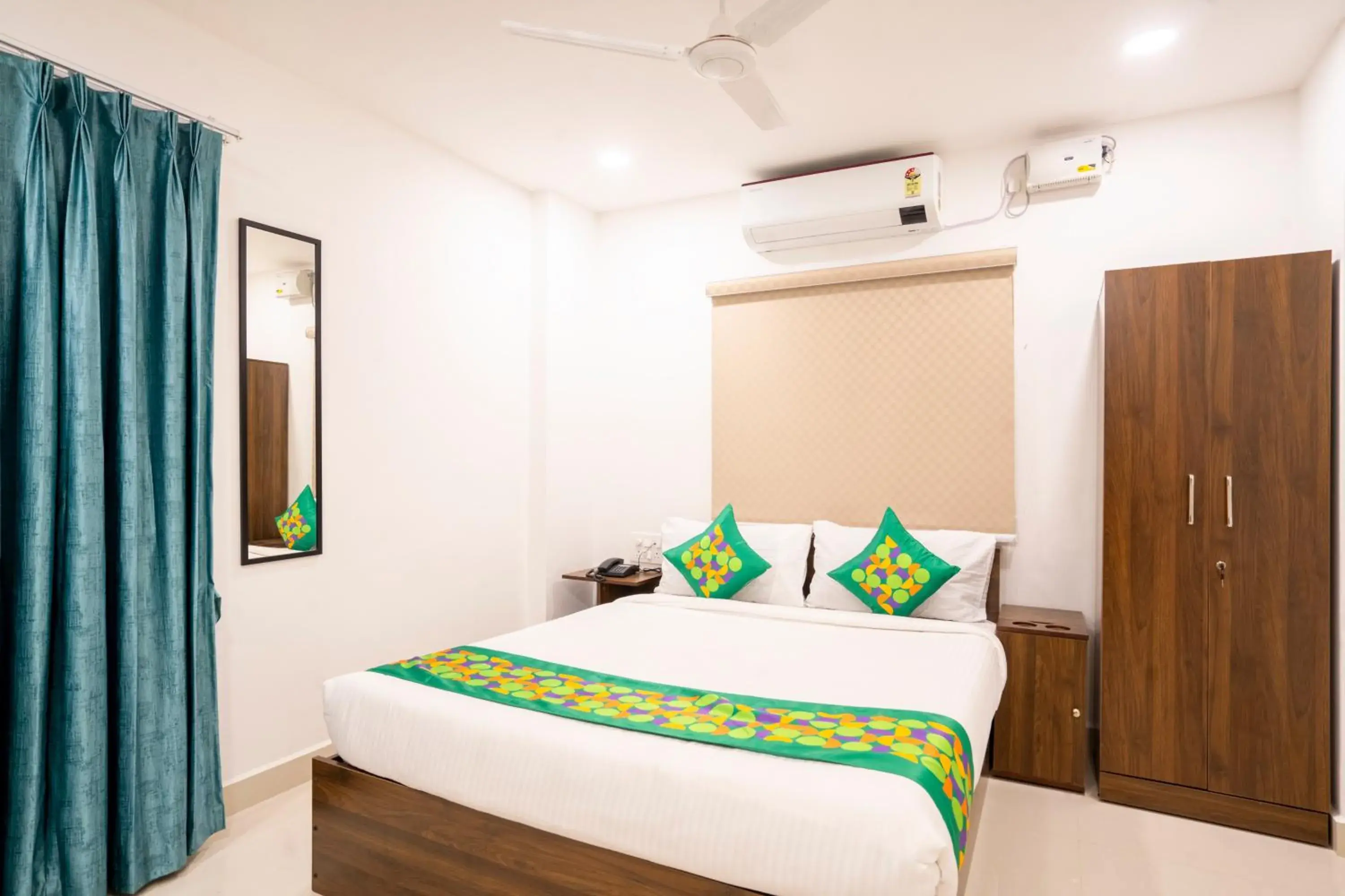 Bedroom, Bed in Treebo De Alphabet Gachibowli Bedroom, Bed in Treebo De Alphabet Gachibowli