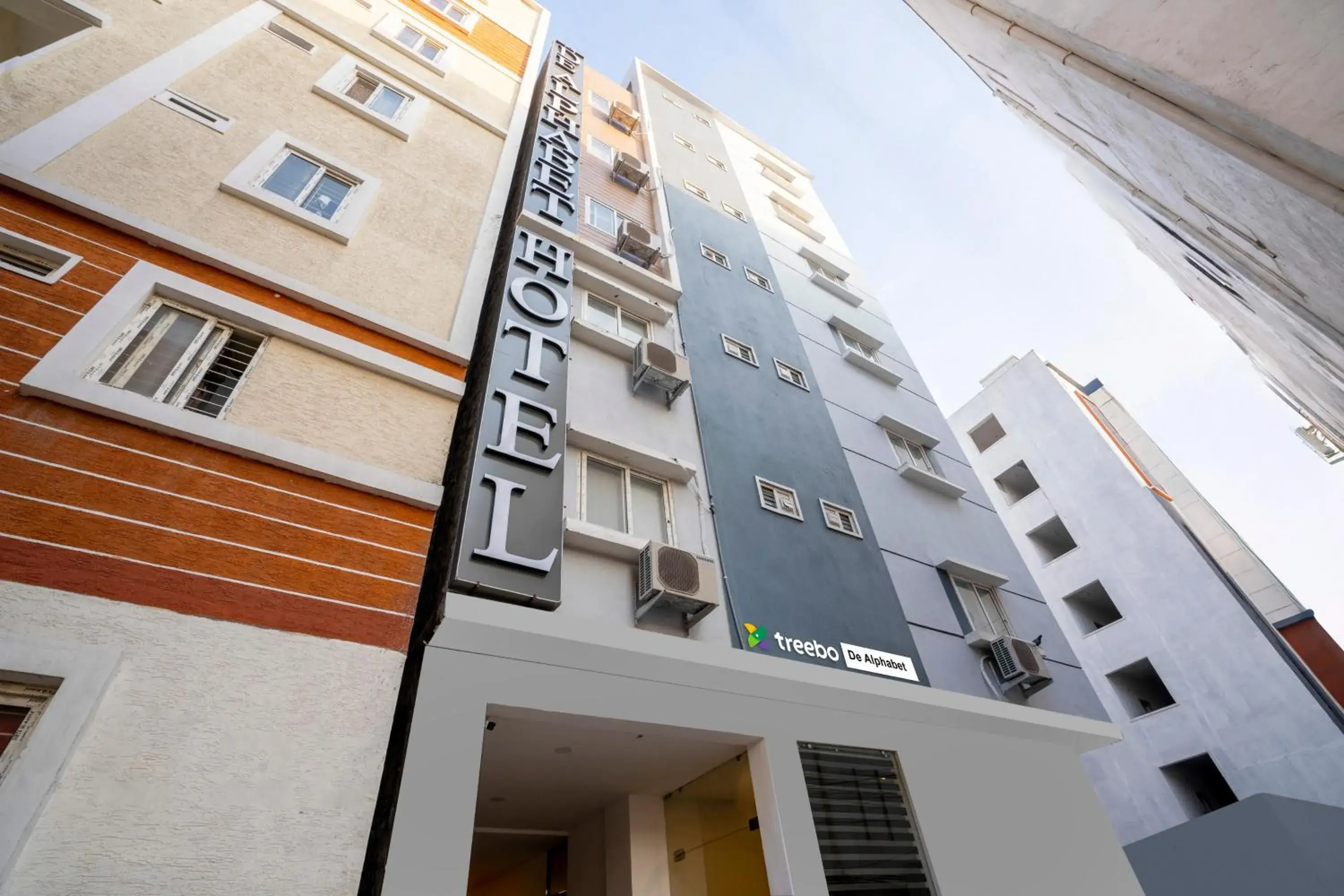 Property building in Treebo De Alphabet Gachibowli Property building in Treebo De Alphabet Gachibowli