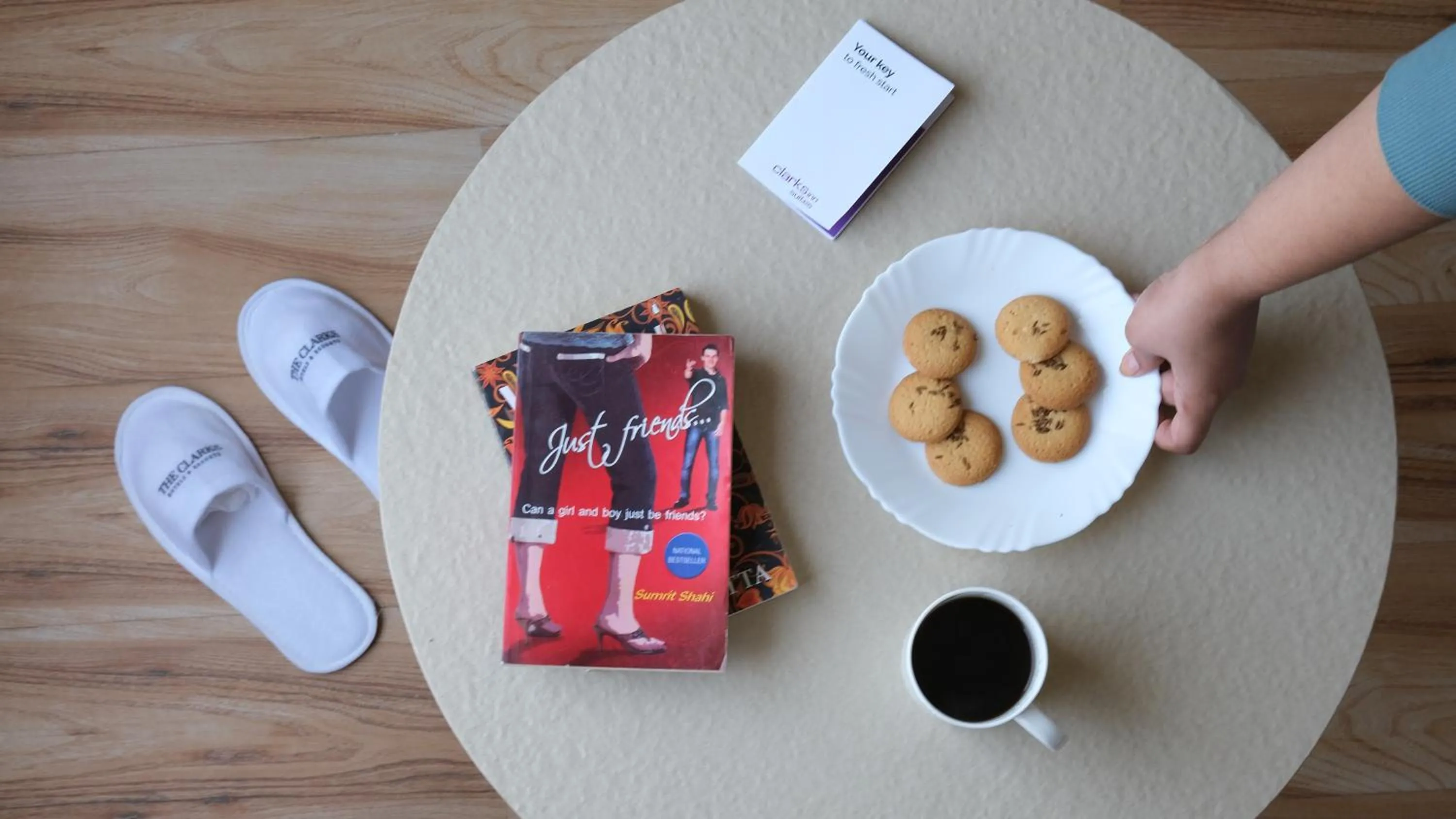 Clarks Inn Suites Agra Near Tajmahal