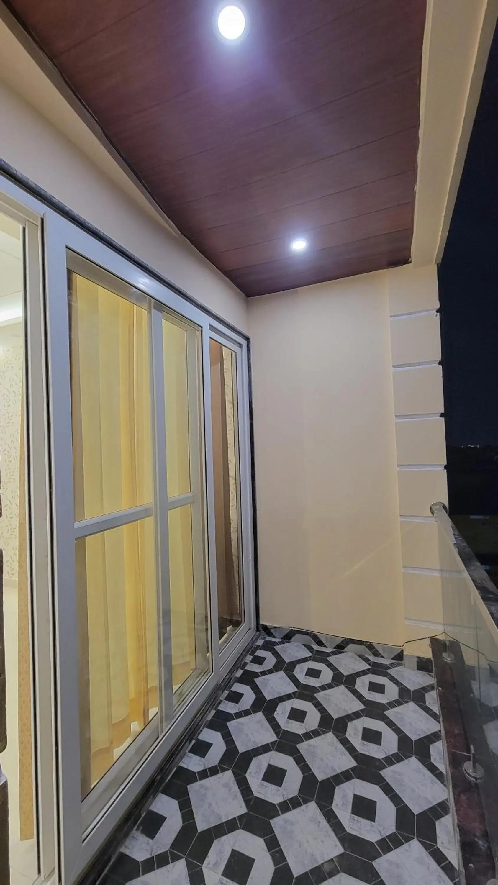 Advaya by Bakflash experience true comfort& luxury Advaya by Bakflash experience true comfort& luxury