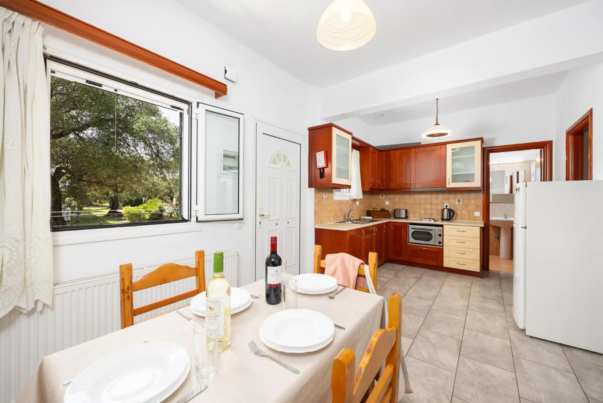 Dining area in Kosmas Apartments