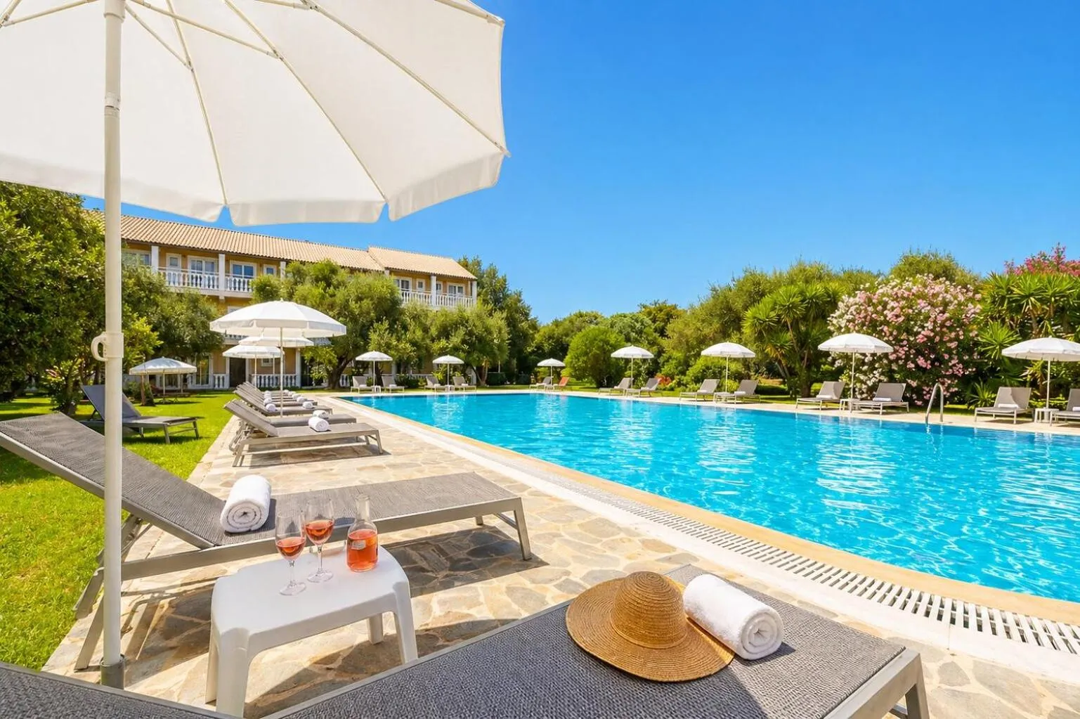Swimming pool in Kosmas Apartments