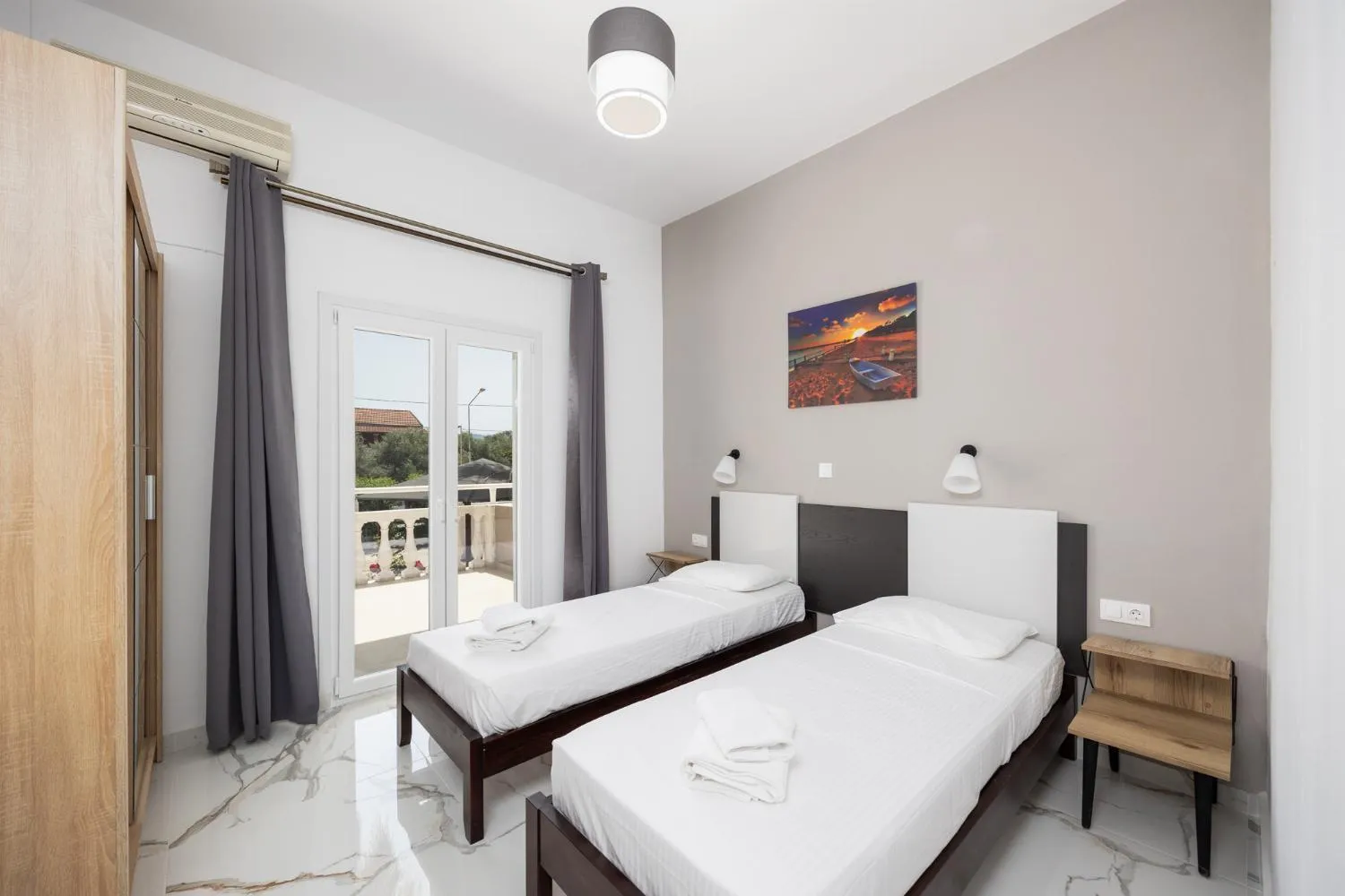 Bed in Kosmas Apartments