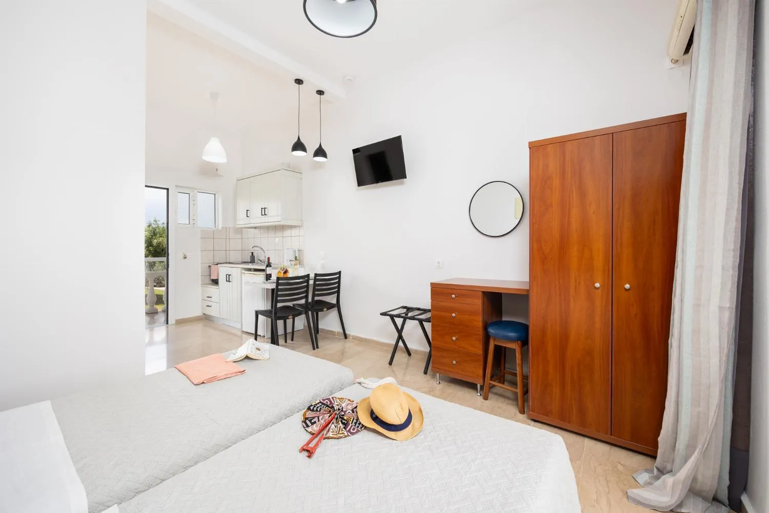 Bed in Kosmas Apartments