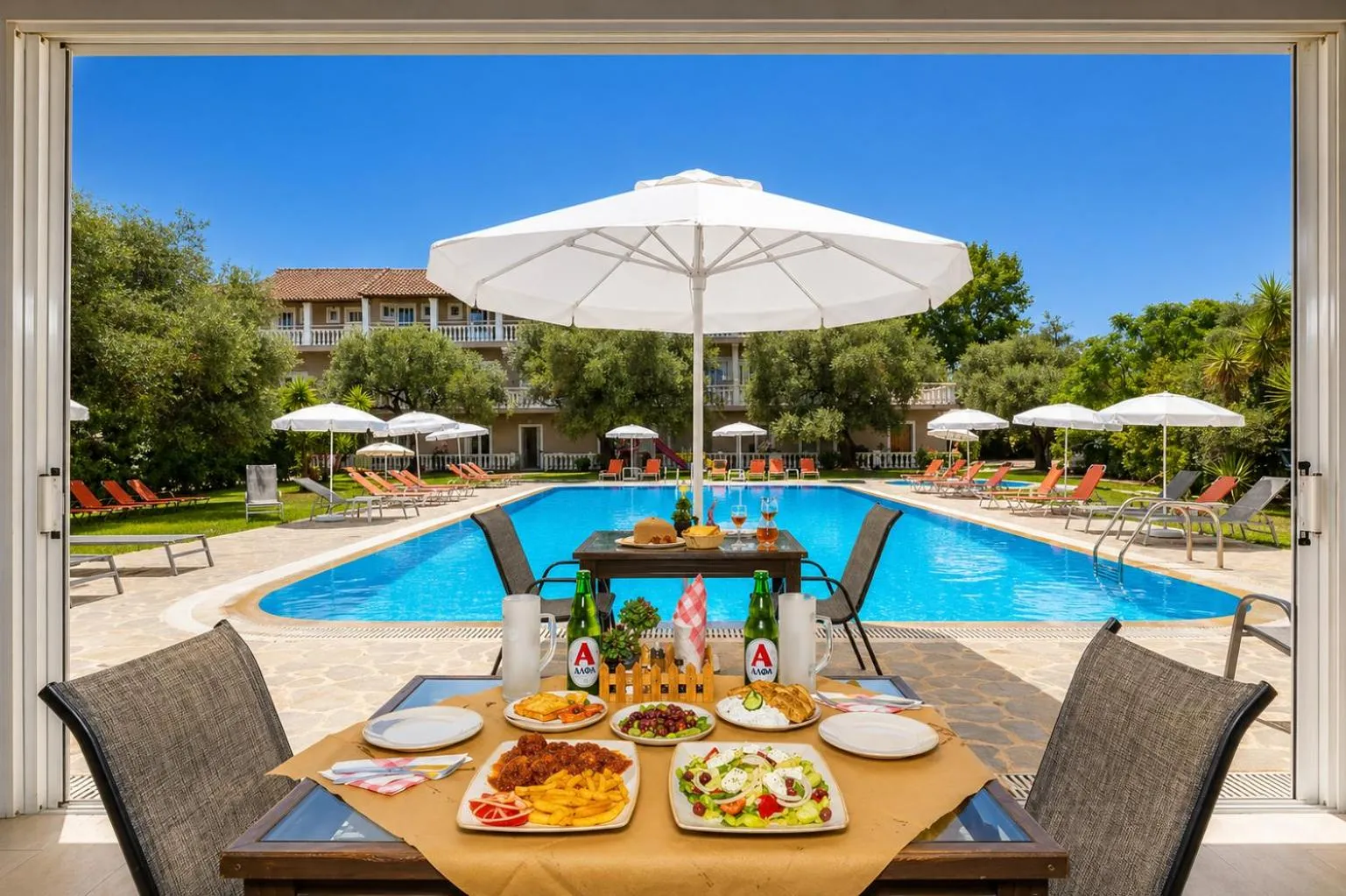 Breakfast in Kosmas Apartments