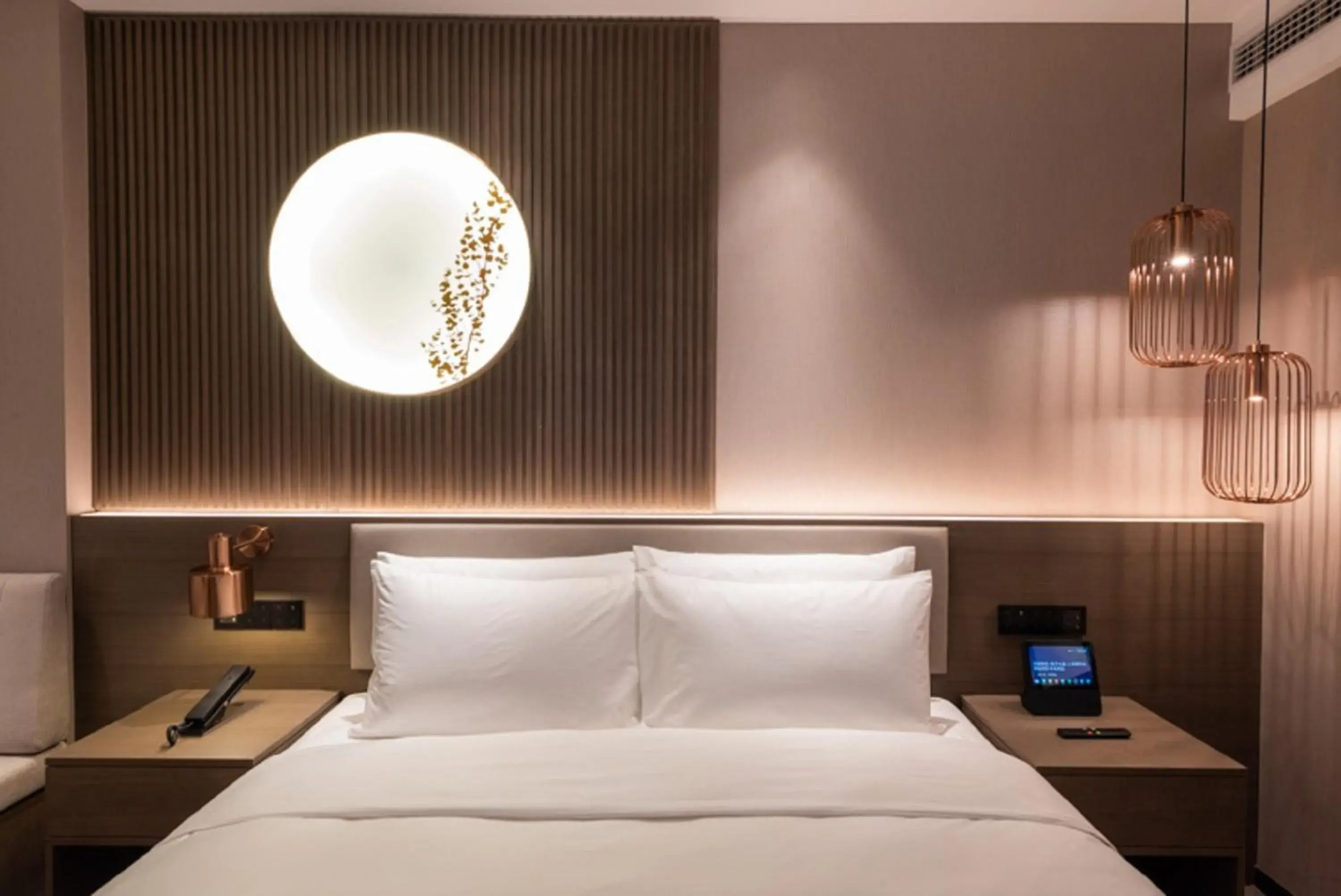 Bed in Orange crystal Shanghai Lujiazui Expo Center Bed in Orange crystal Shanghai Lujiazui Expo Center