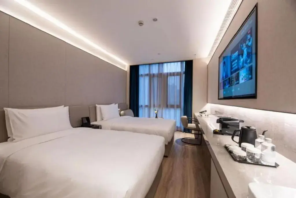 Bed in Orange crystal Shanghai Lujiazui Expo Center Bed in Orange crystal Shanghai Lujiazui Expo Center