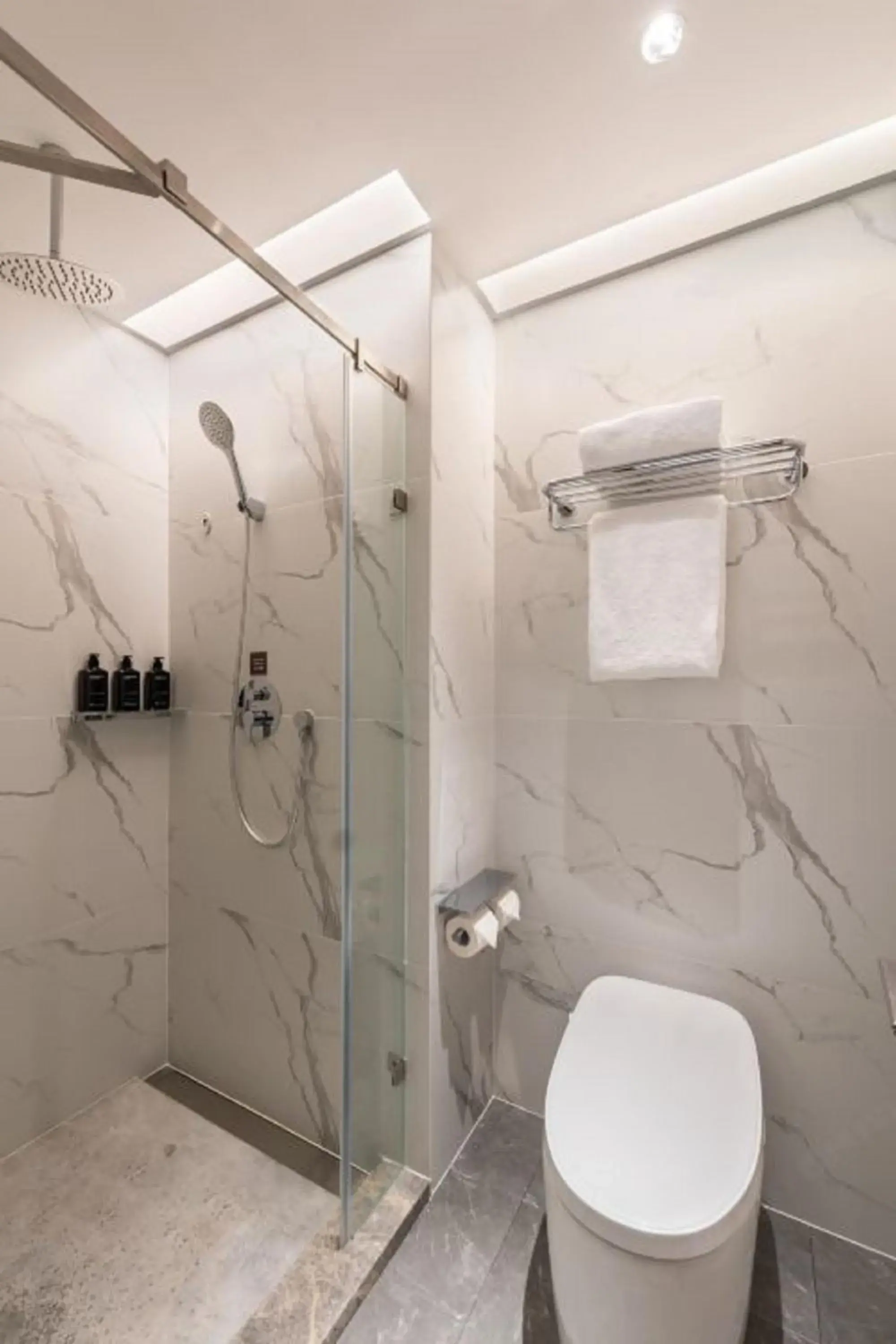 Deluxe Queen Room in Orange crystal Shanghai Lujiazui Expo Center Deluxe Queen Room in Orange crystal Shanghai Lujiazui Expo Center